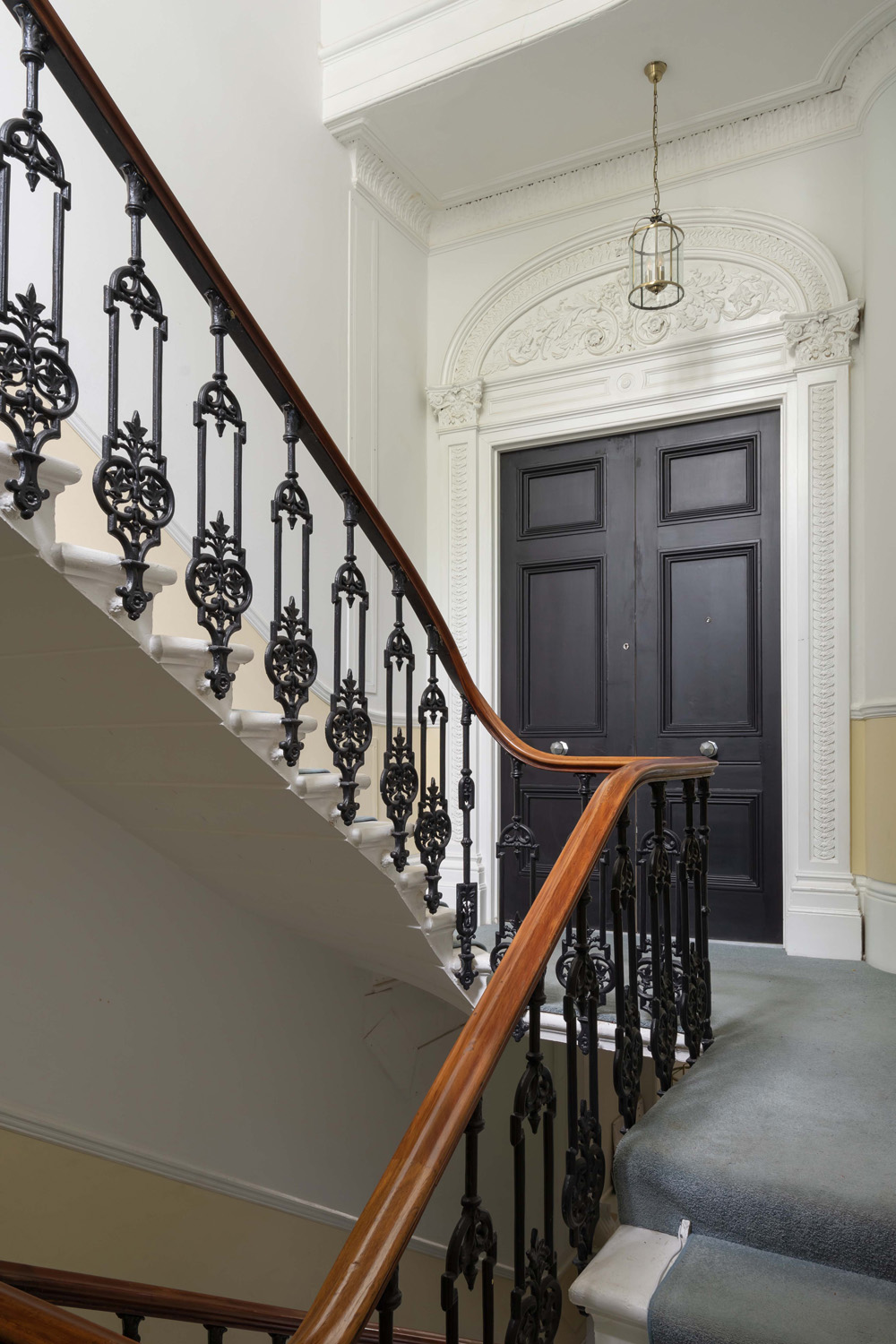 For Sale: Linden Gardens Notting Hill W11 heritage staircase