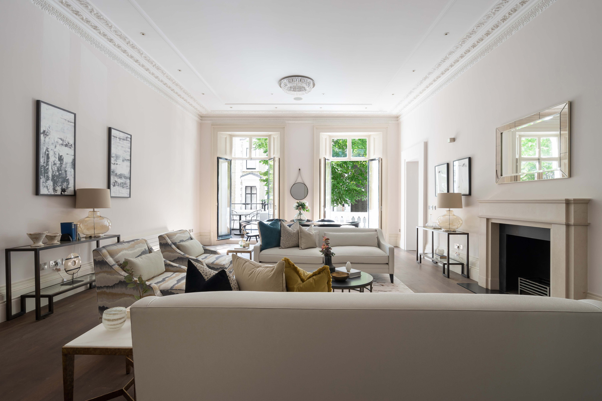 For Sale: Linden Gardens Notting Hill W11 reception room with luxury interior design
