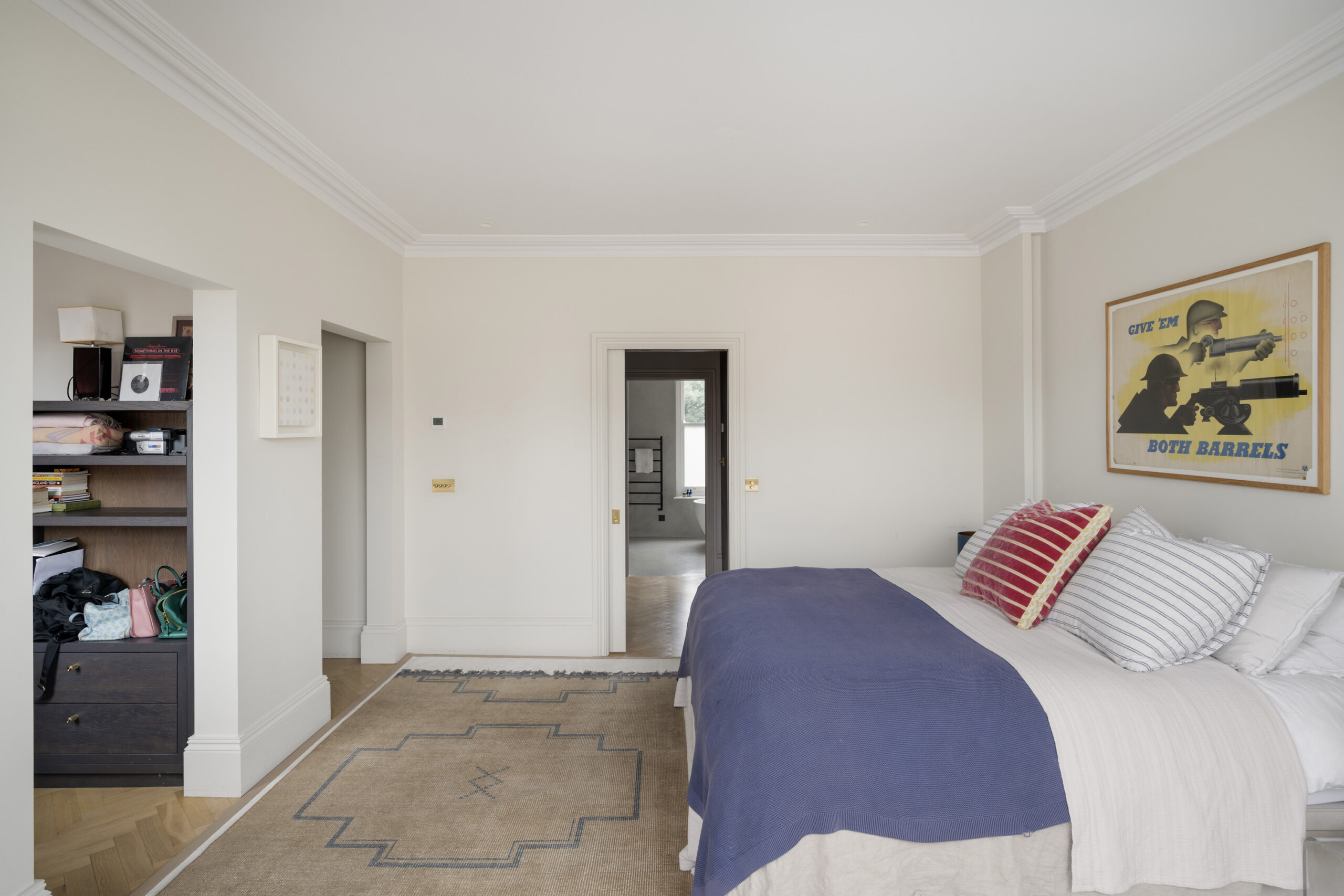 Acton-House-For-Rent-Baldwyn-Gardens-7_Lo