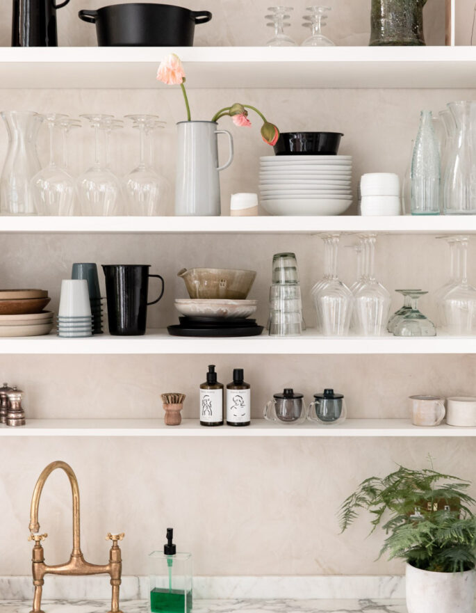 Anna Barnett kitchen shelves