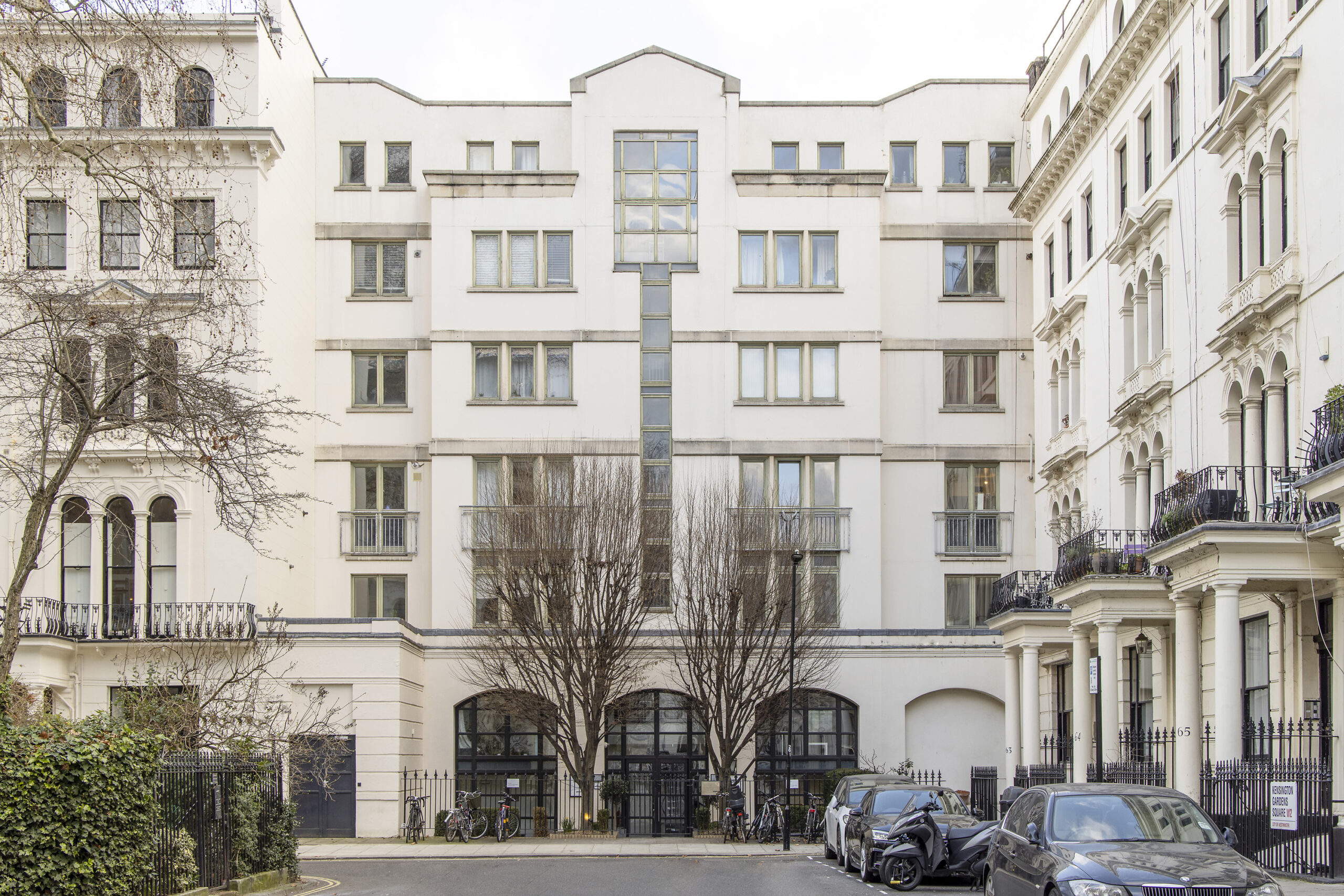 Bayswater-Apartment-For-Rent-Kensington-Gardens-Square-20_Lo