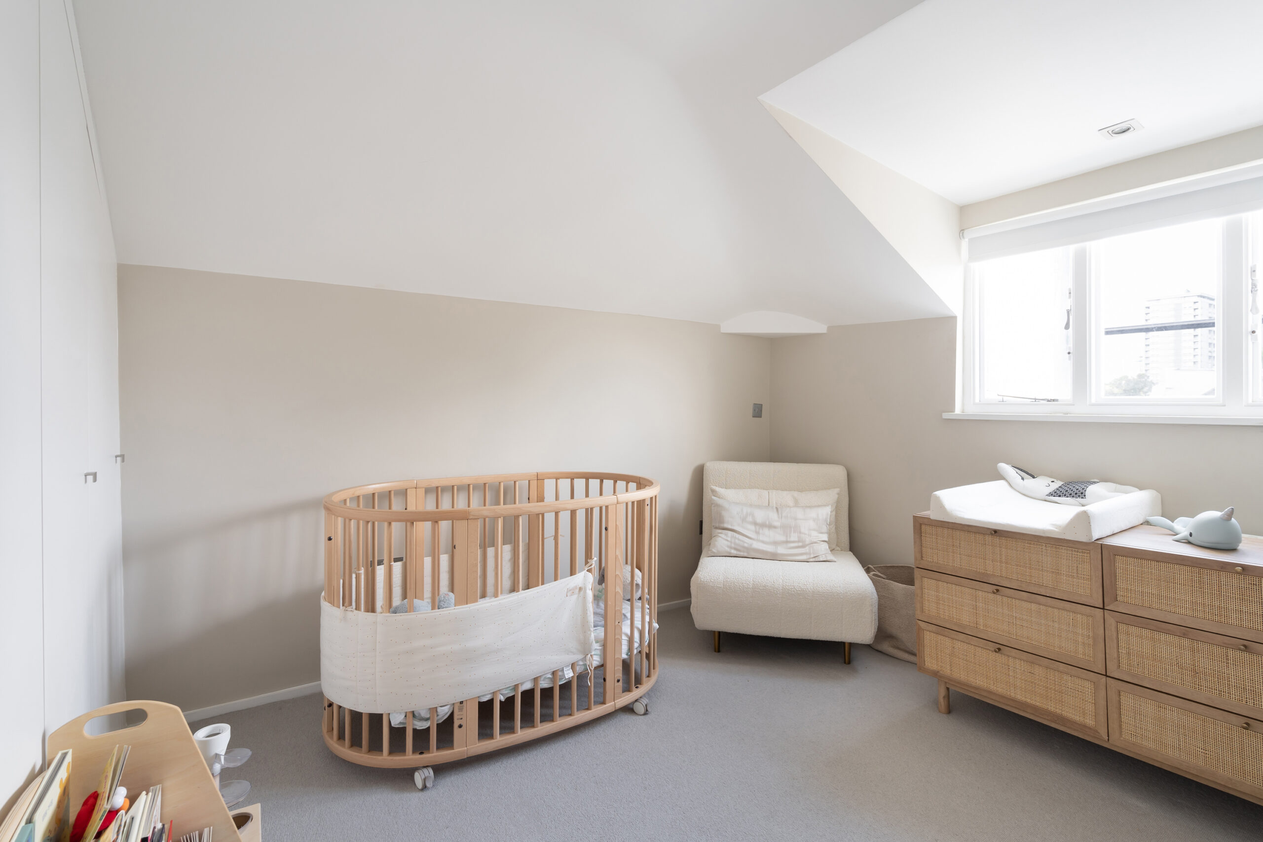 Westbourne Gardens Apartment To Rent in Bayswater