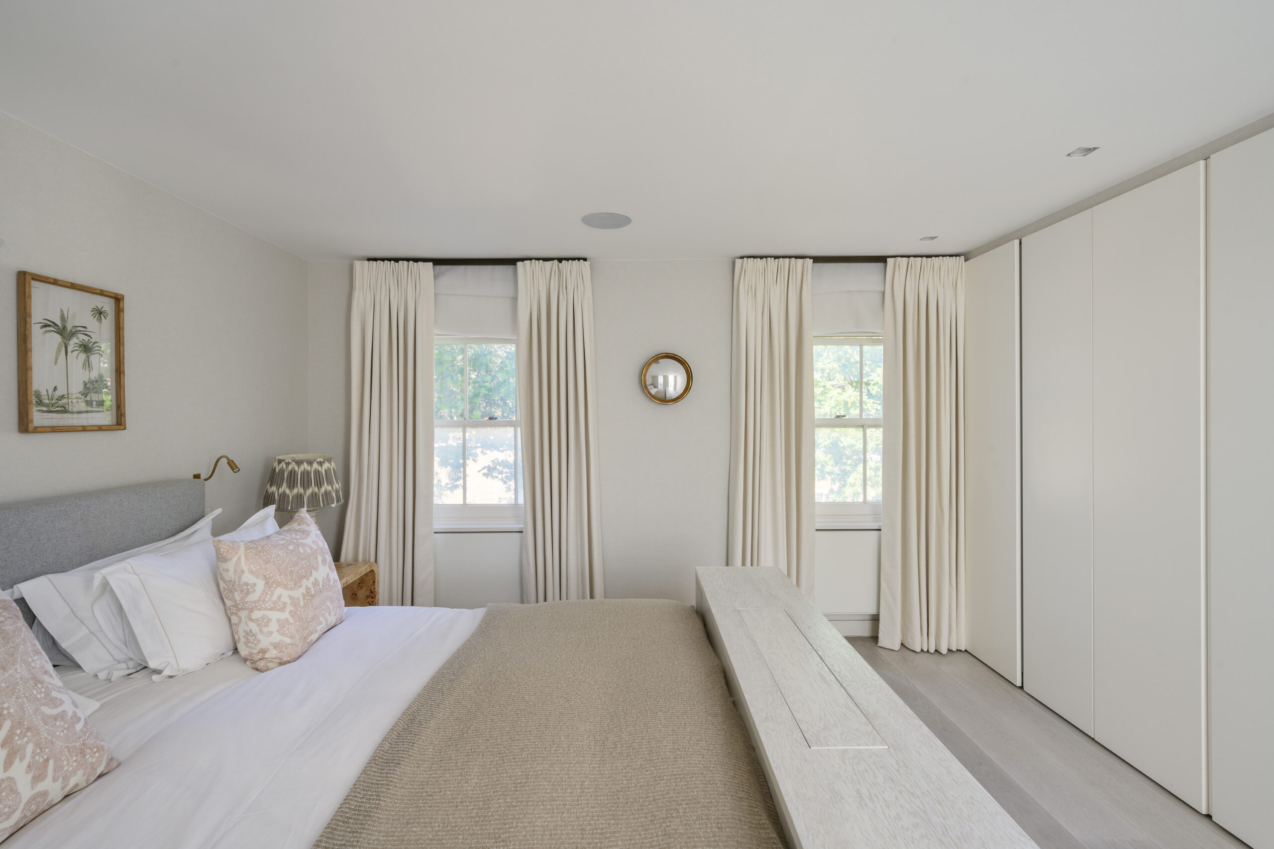 Bayswater-House-For-Rent-St-Petersburgh-Place-1