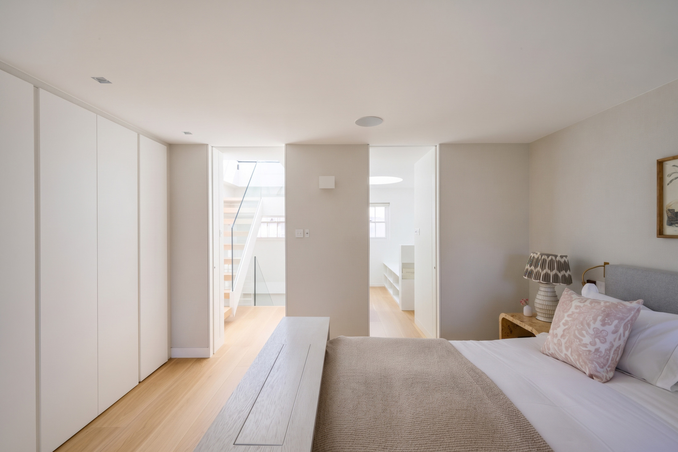 Bayswater-House-For-Rent-St-Petersburgh-Place- (4)