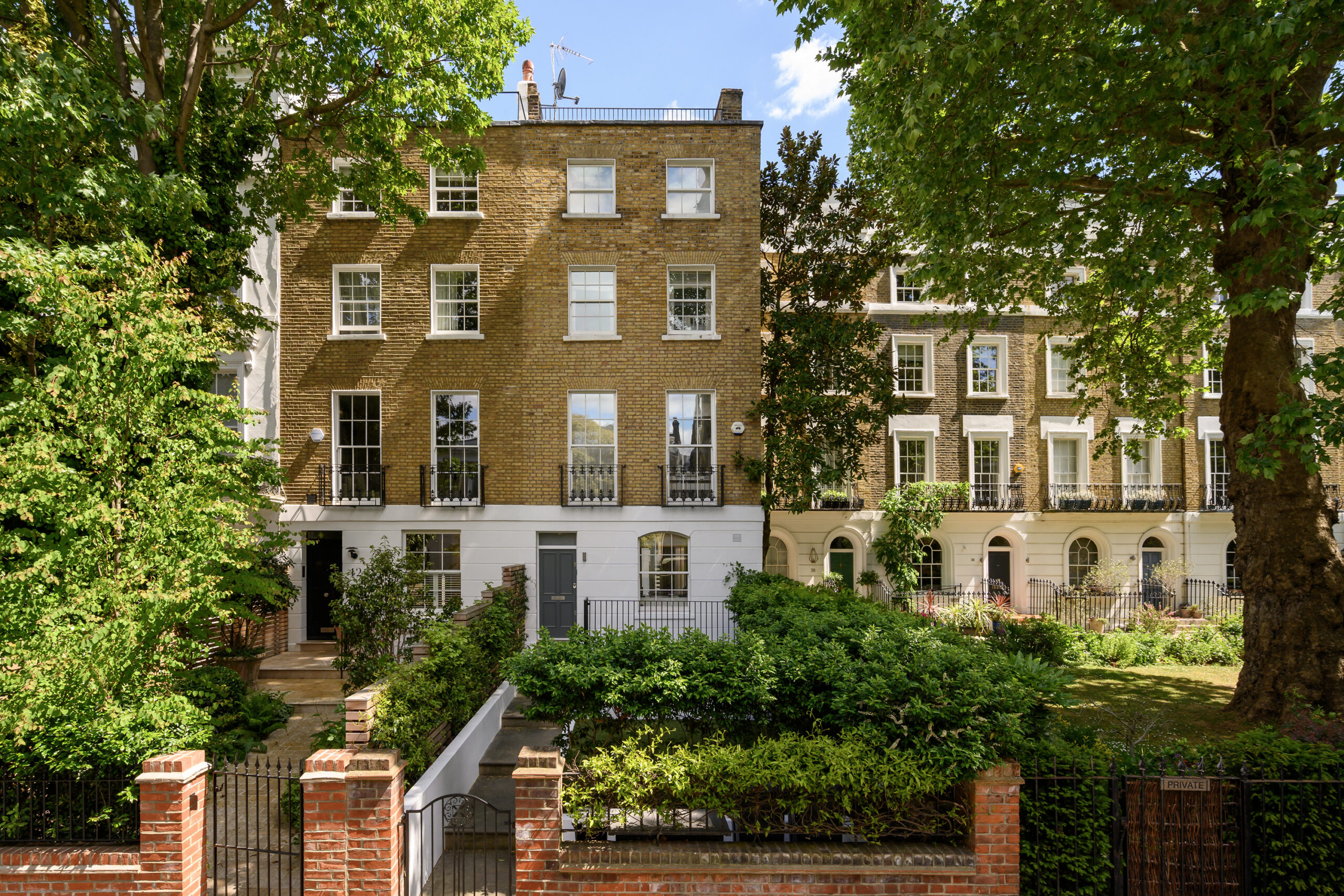 Bayswater-House-For-Rent-St-Petersburgh-Place-57