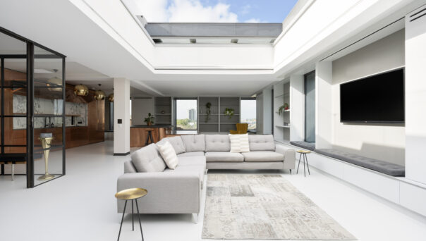 Bayswater-Penthouse-Apartment-For-Rent- Porchester-Road-1_Lo (2)