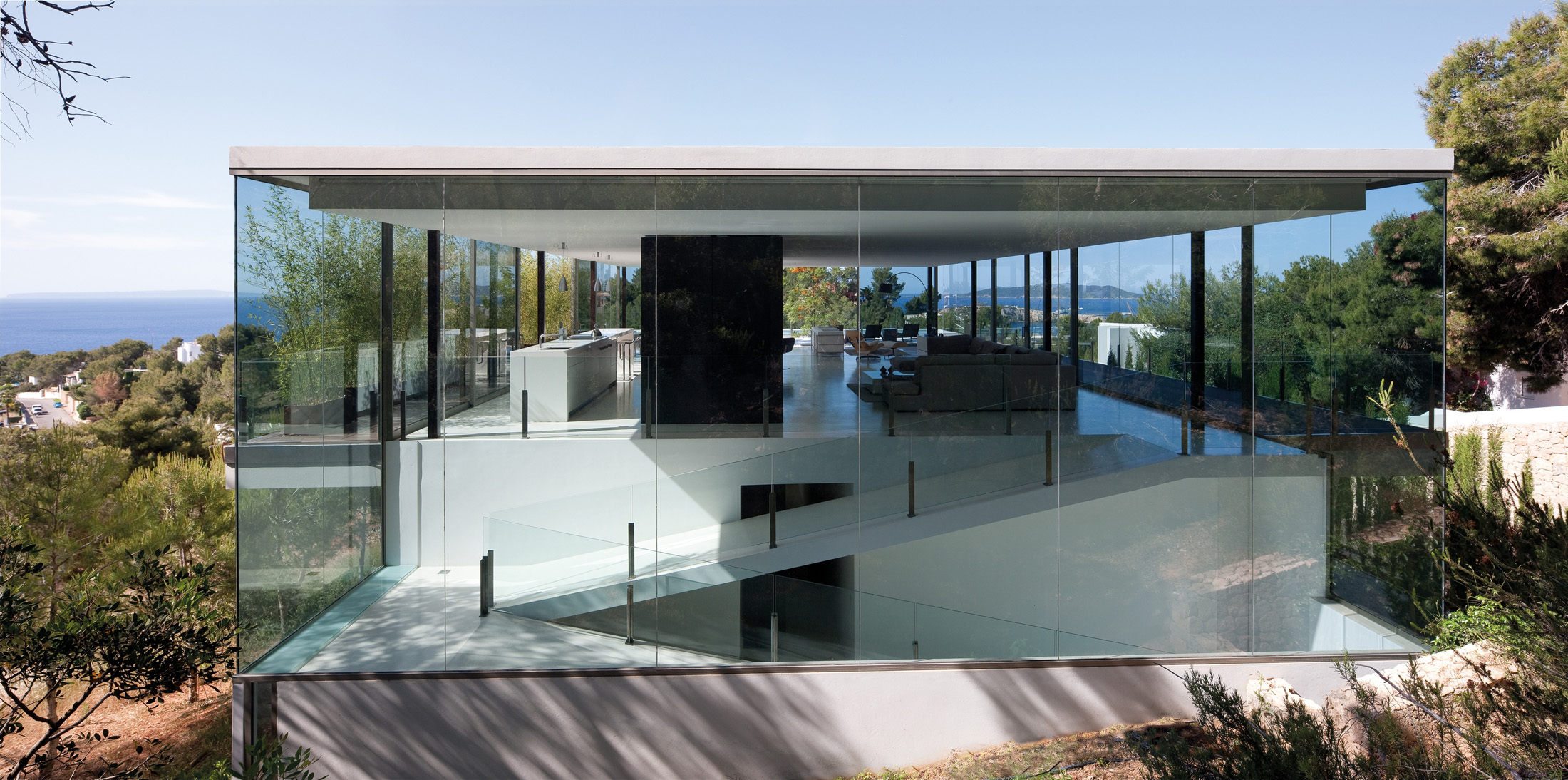 Can Mana villa by architect Bruno Erpicum