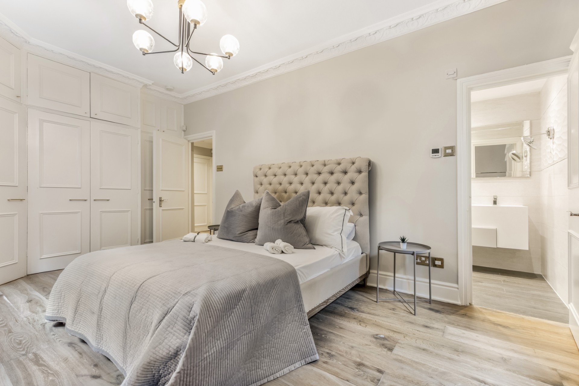 Chelsea-Apartment-To-Rent-Sloane-Gardens (3)
