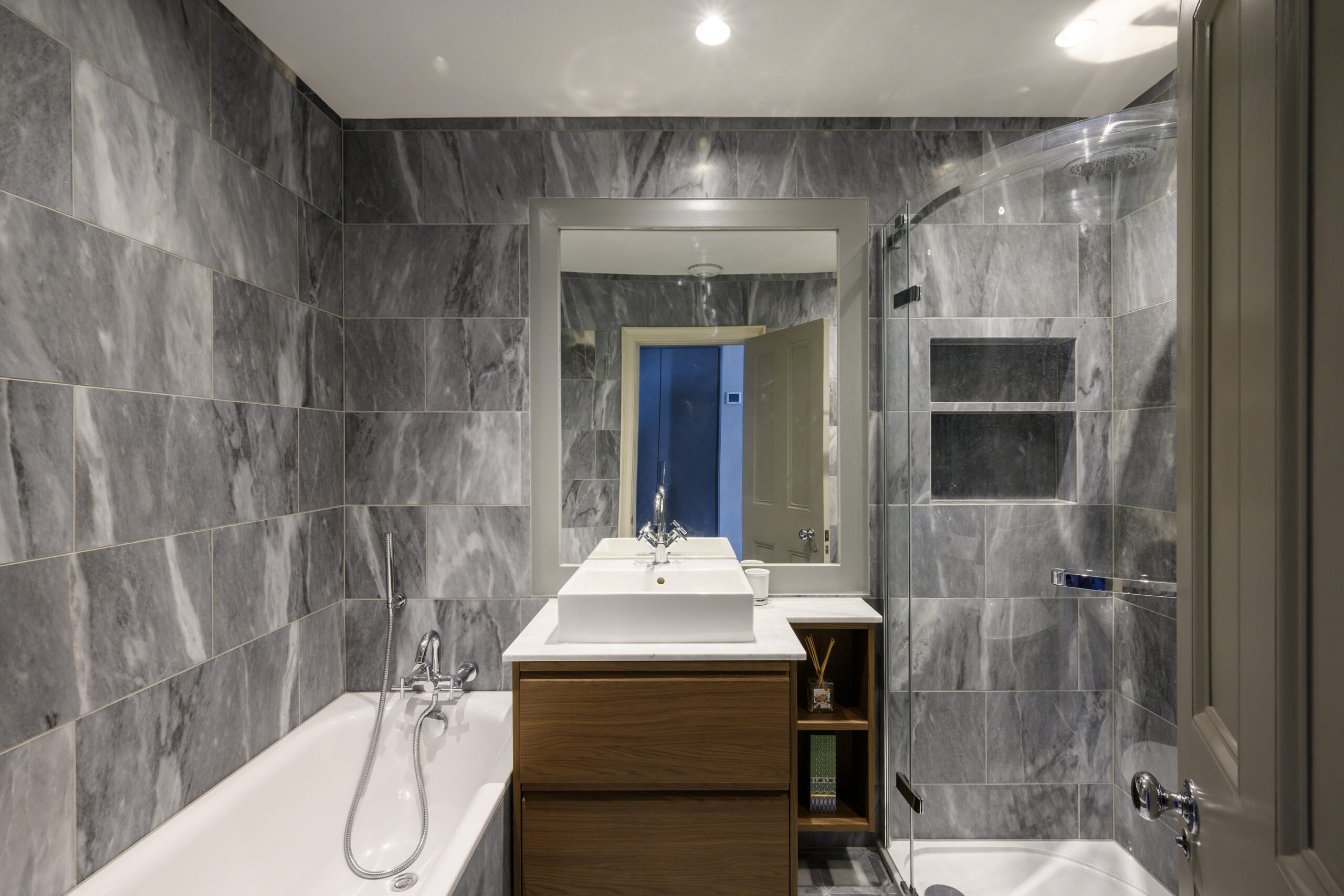 Chelsea-House-For-Sale-Neville-Street-11_Lo