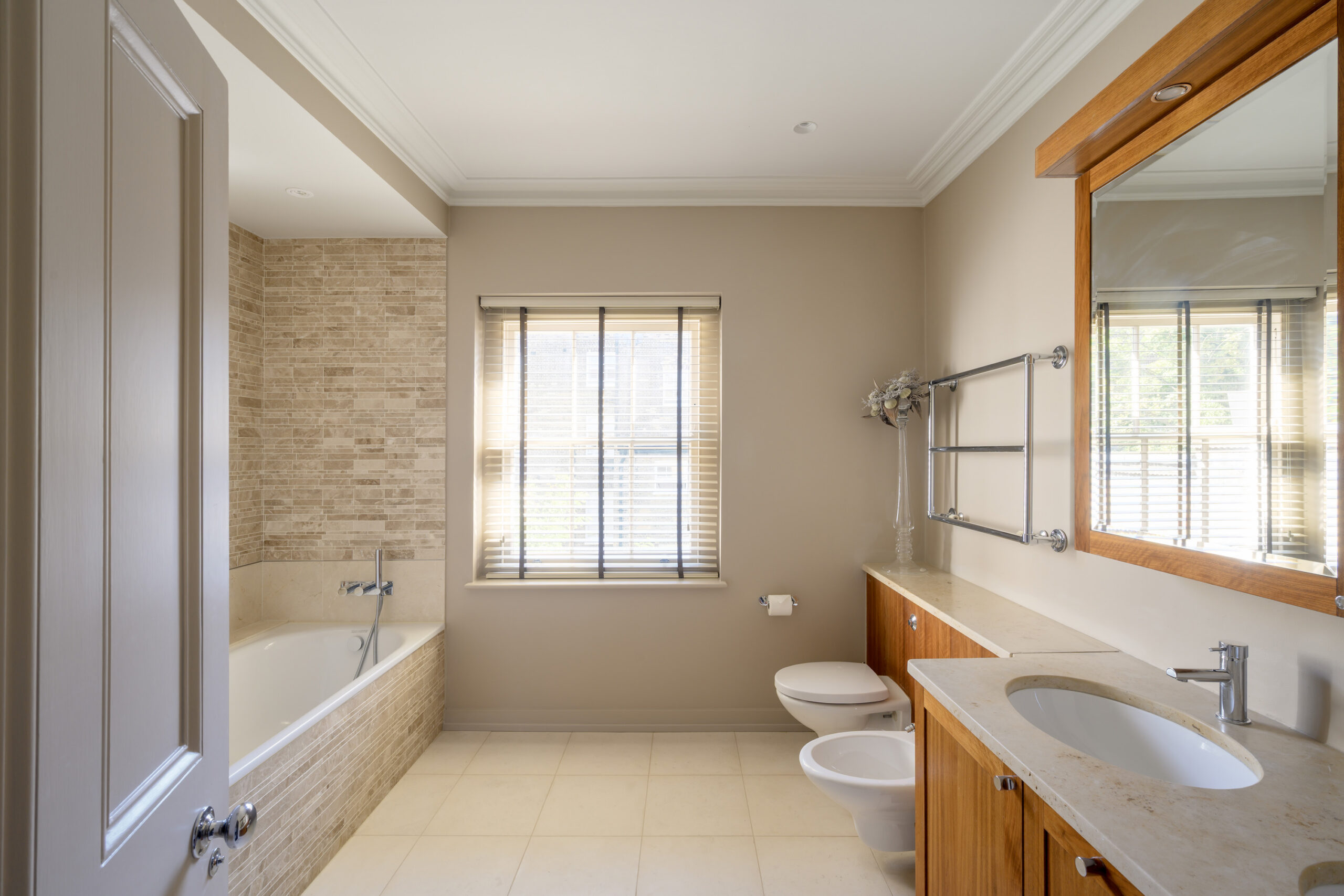 Chelsea-House-For-Sale-Neville-Street-20_Lo