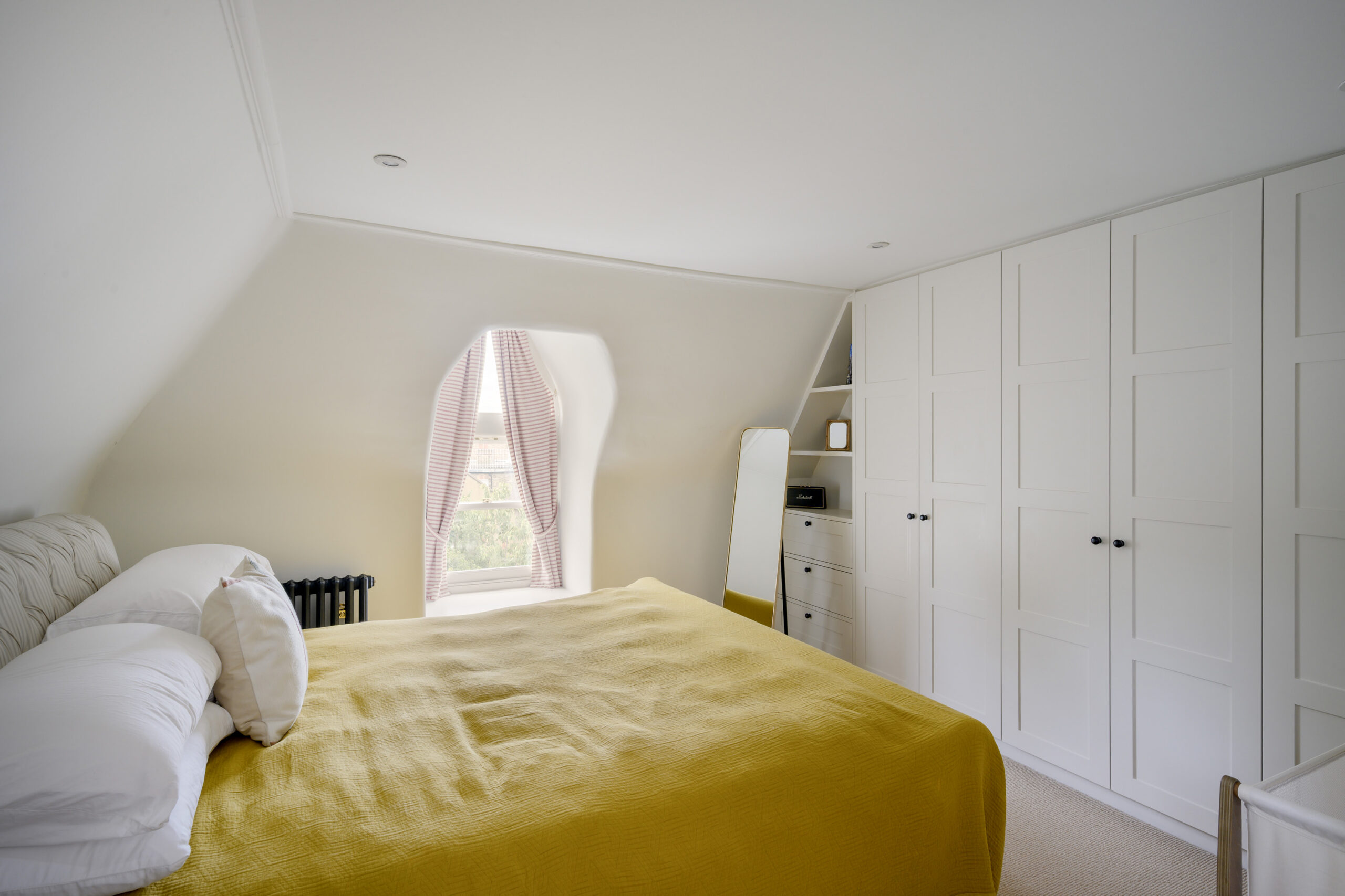 Chiswick-House-For-Sale-Grove-Park-Terrace-37_Lo
