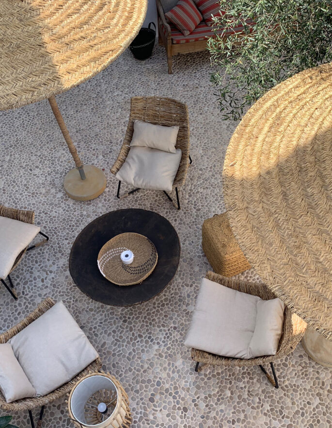 Outdoors Seating by Clarisse Grumbach-Palme