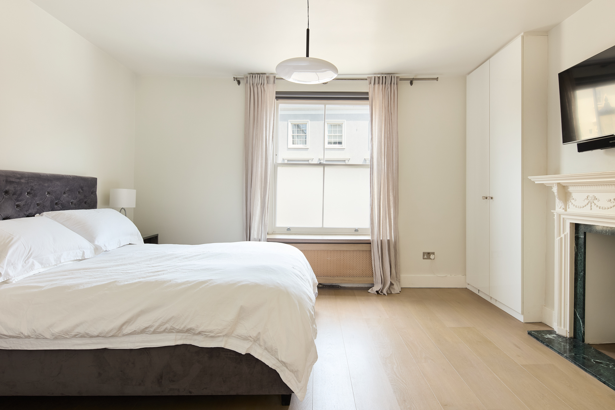 DN-Apartment-For-Sale-Portobello-Road (17)