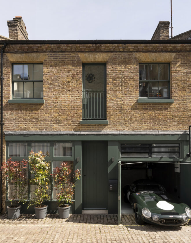 DN-Bayswater-Mews-House-For-Sale-Lancaster-Mews-44_Lo_external
