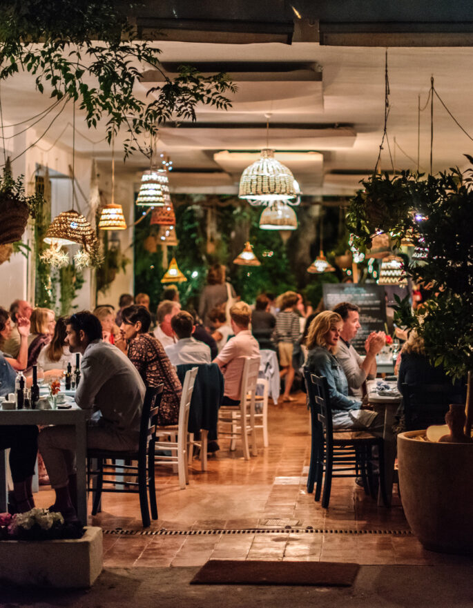 DN-Central-Ibiza-Area-Guide-Best-Restaurants-La-Paloma