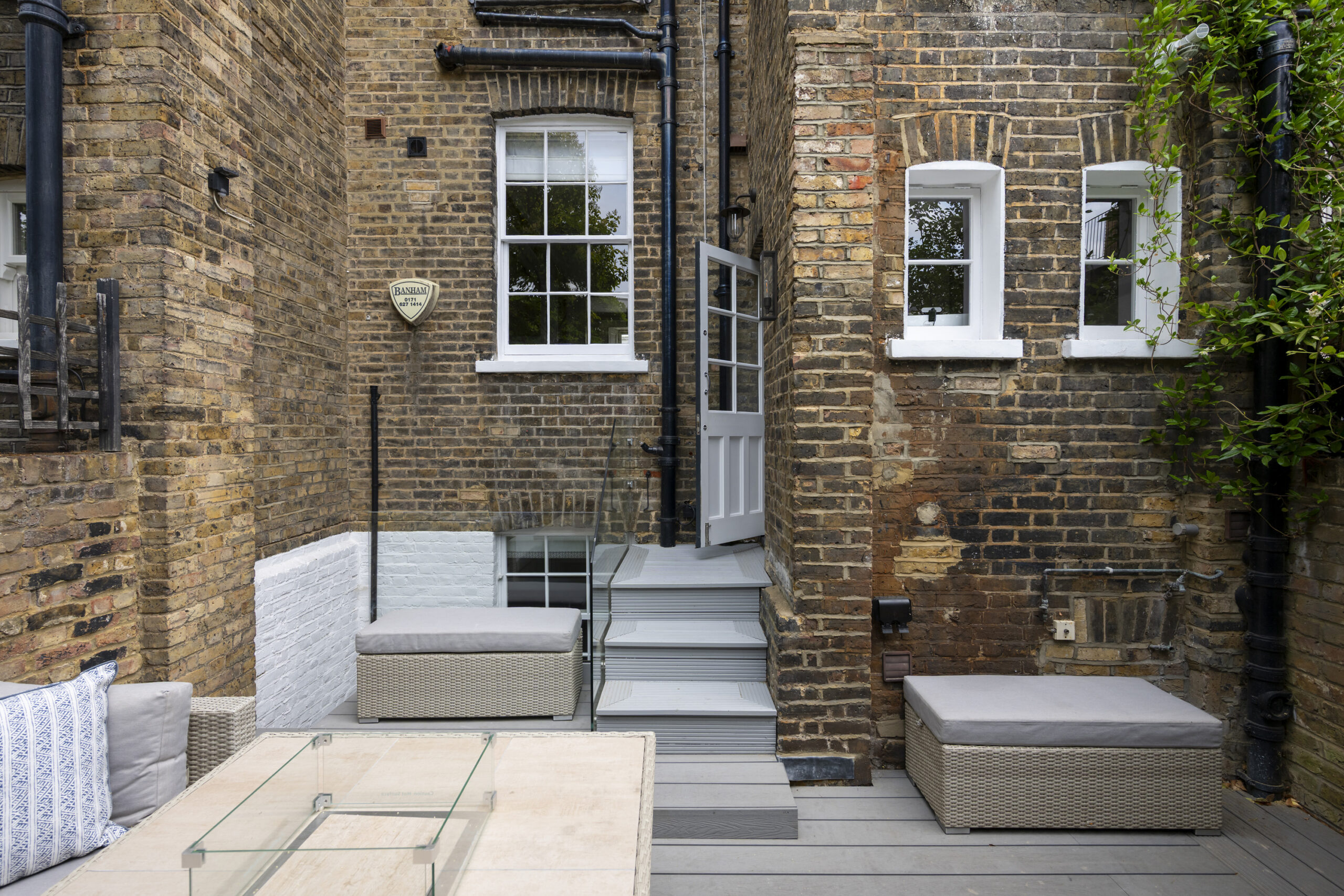 DN-Chelsea-Apartment-For-Sale-Oakley-Street-24_Lo