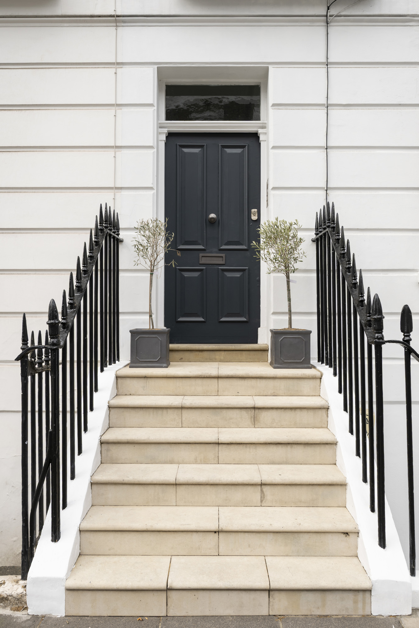 DN-Chelsea-Apartment-For-Sale-Oakley-Street-3_Lo