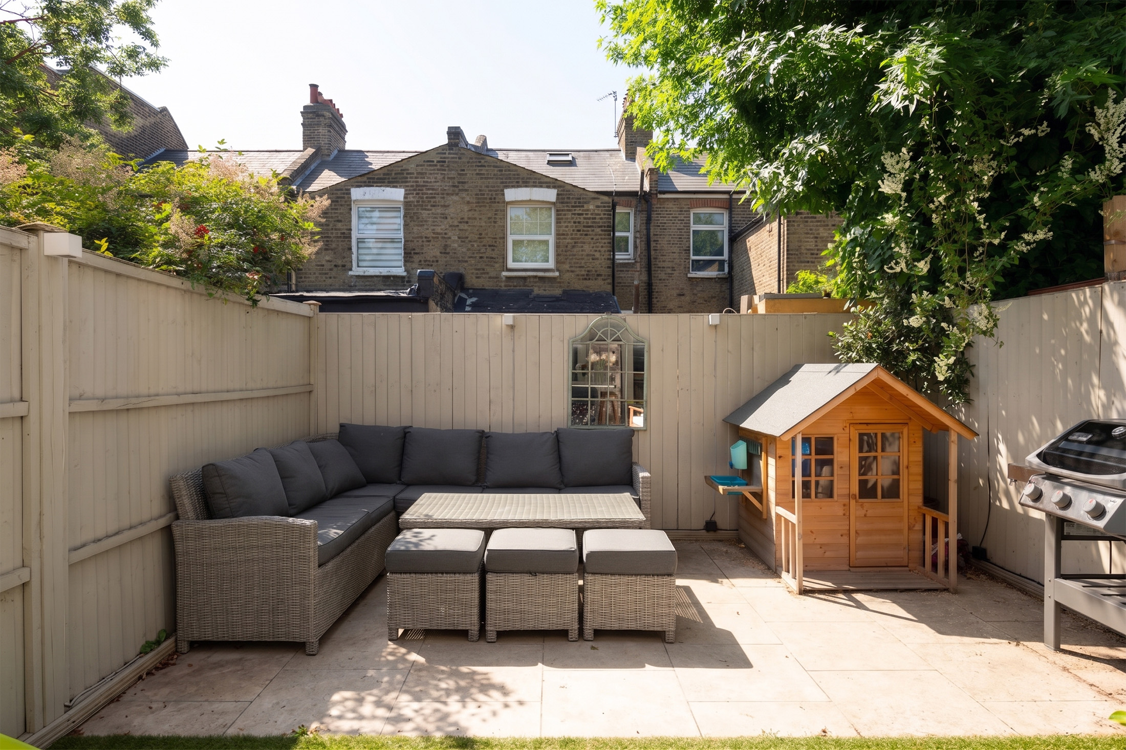 DN-Chiswick-House-For_Rent-Swanscombe-Road-1_Lo.jpg_