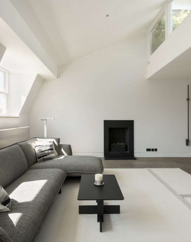 DN-Earls-Court-Apartment-For-Sale-Wetherby-Gardens -1_Lo