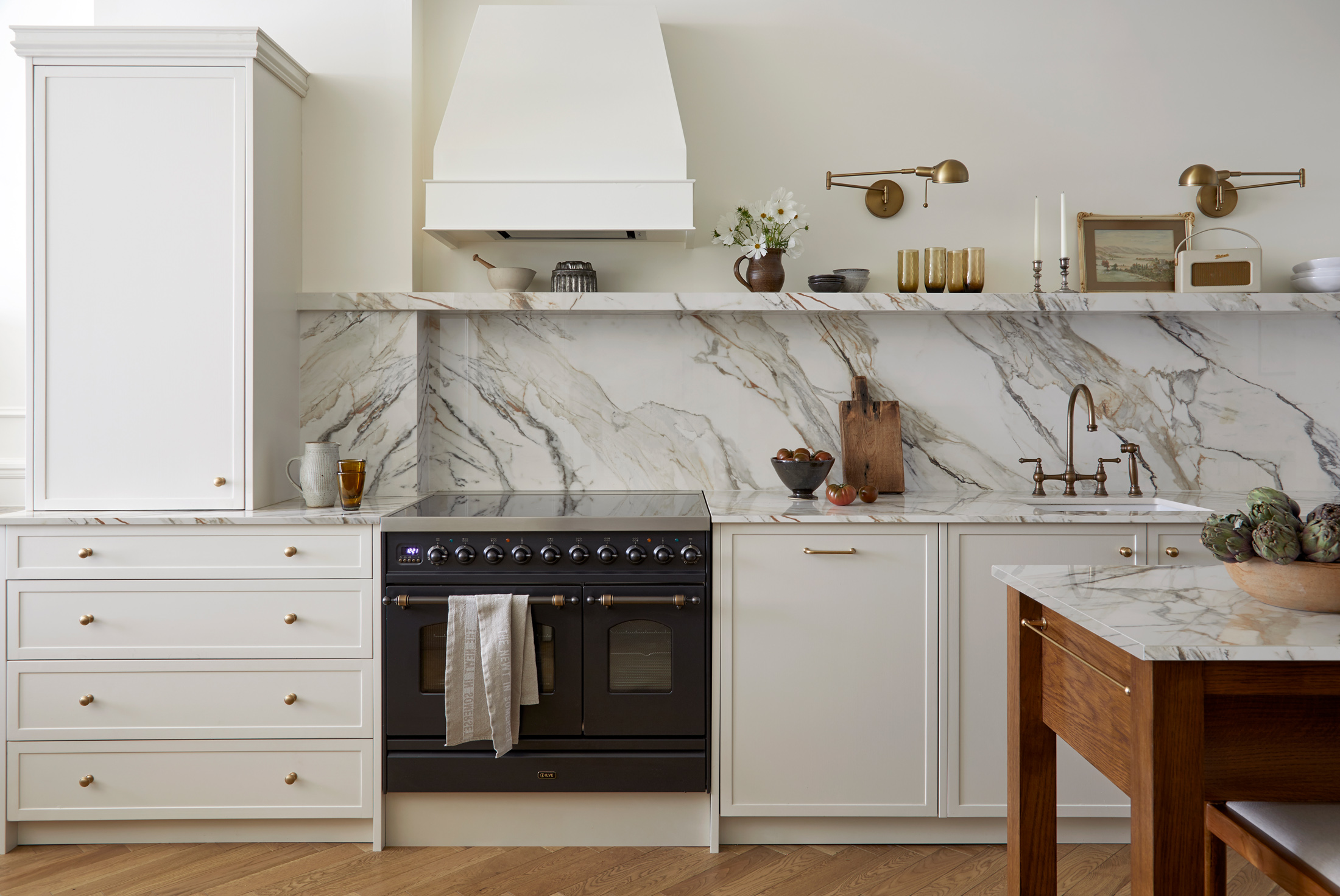 DN-Flat-For-Sale-Kensington-Park-Road (18)