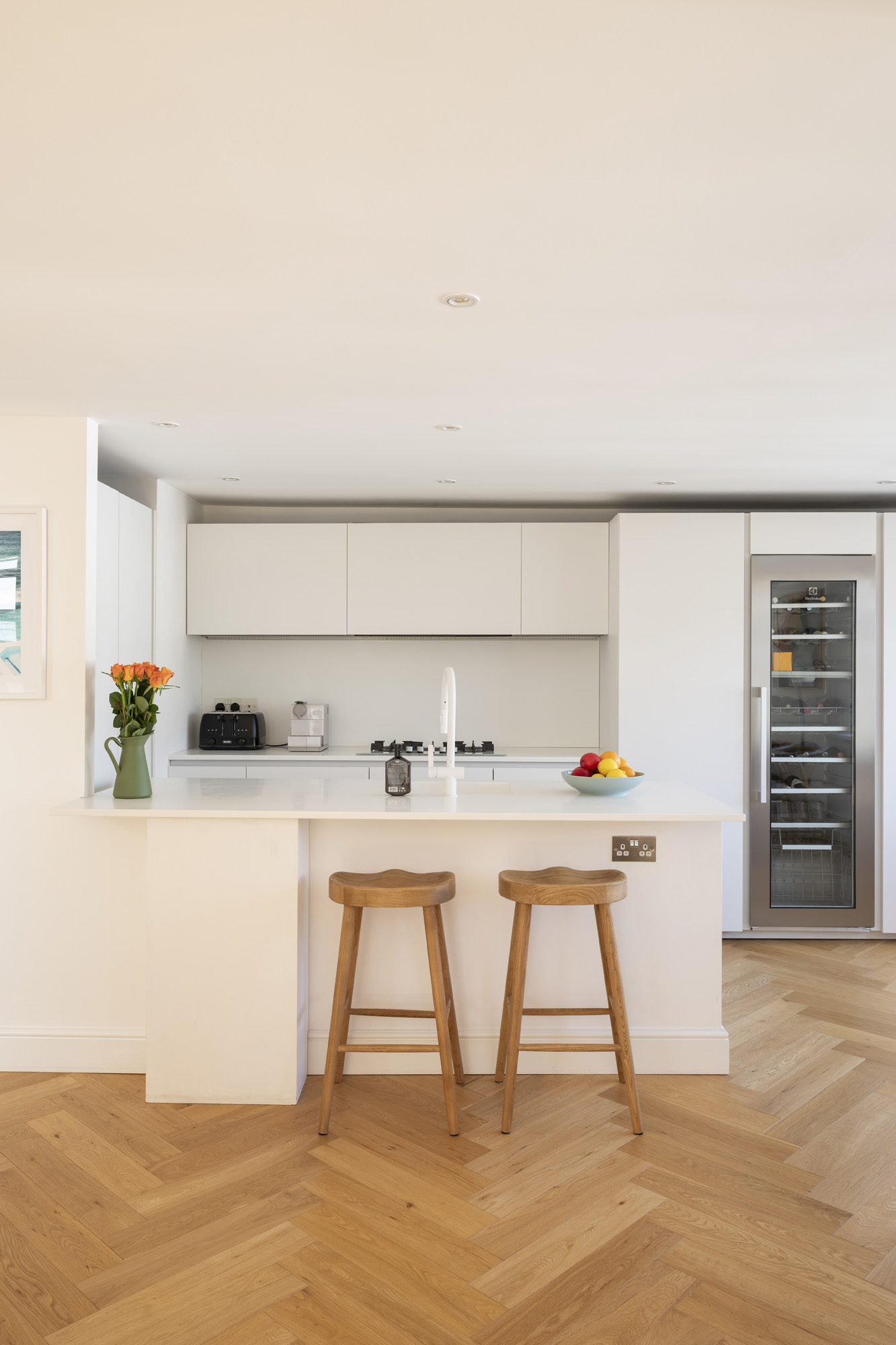 DN-Hampstead-Flat-For-Rent-Adamson-Road-13_Lo