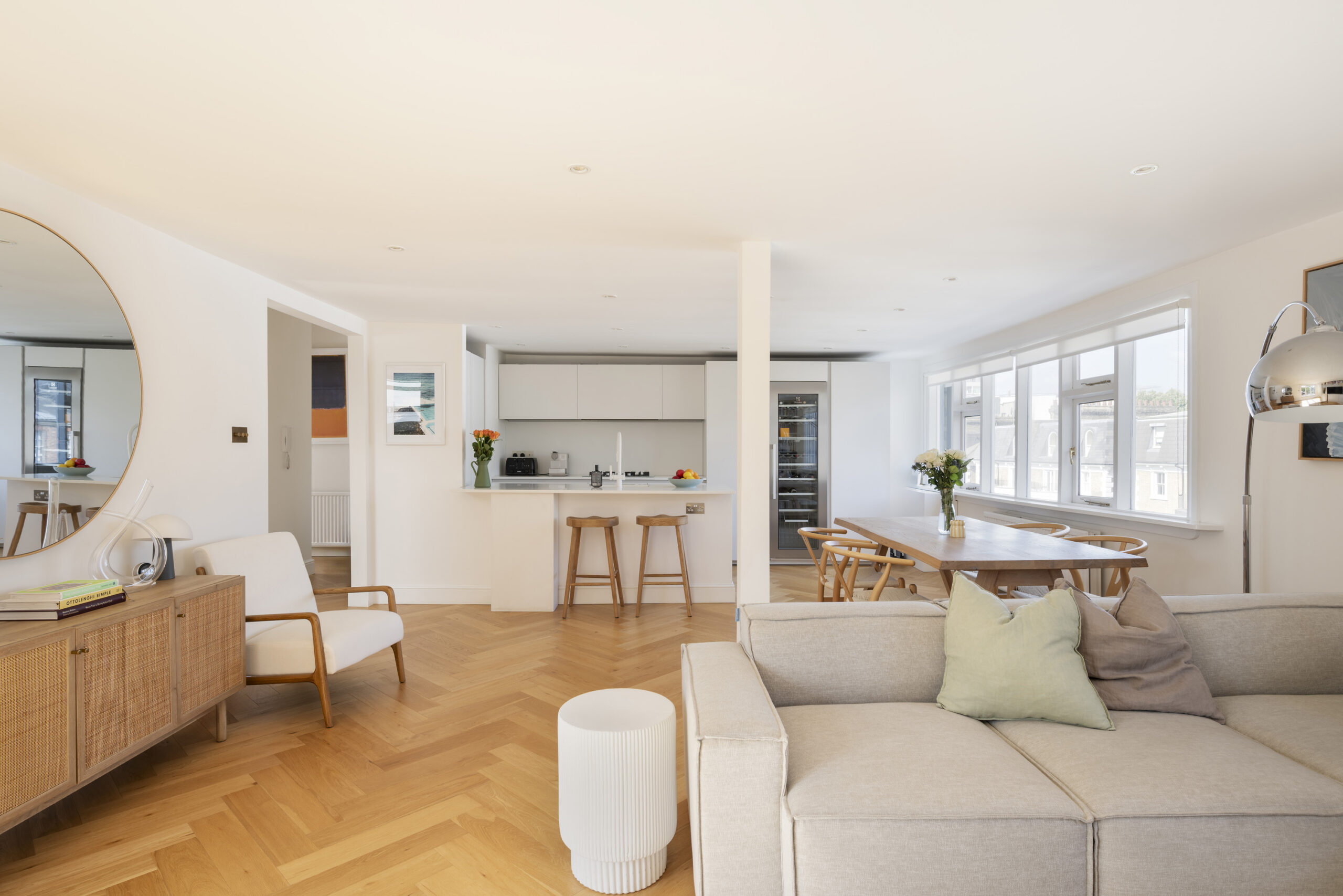 DN-Hampstead-Flat-For-Rent-Adamson-Road-15_Lo