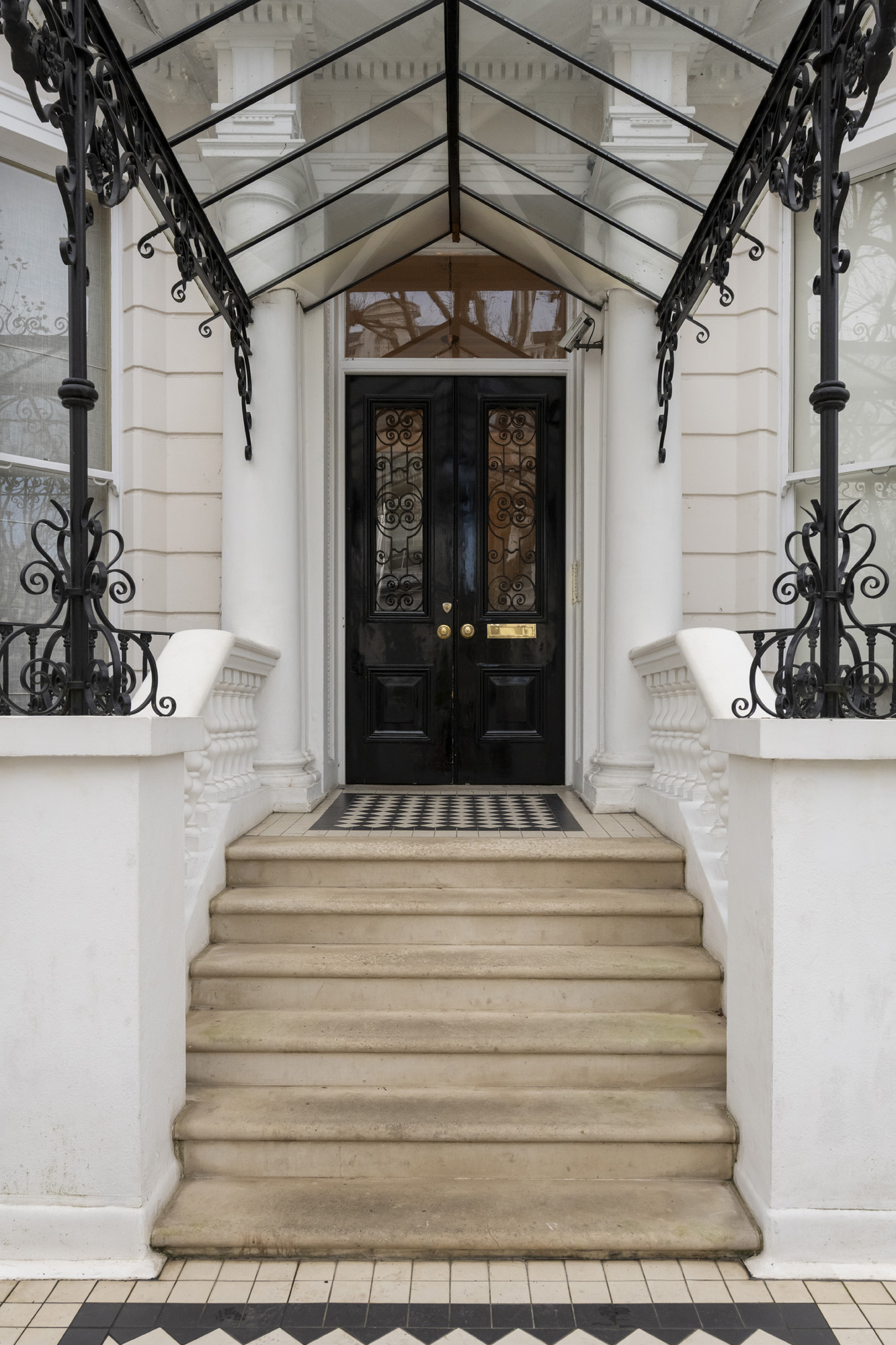 DN-Holland-Park-Apartment-For-Sale-44_Lo