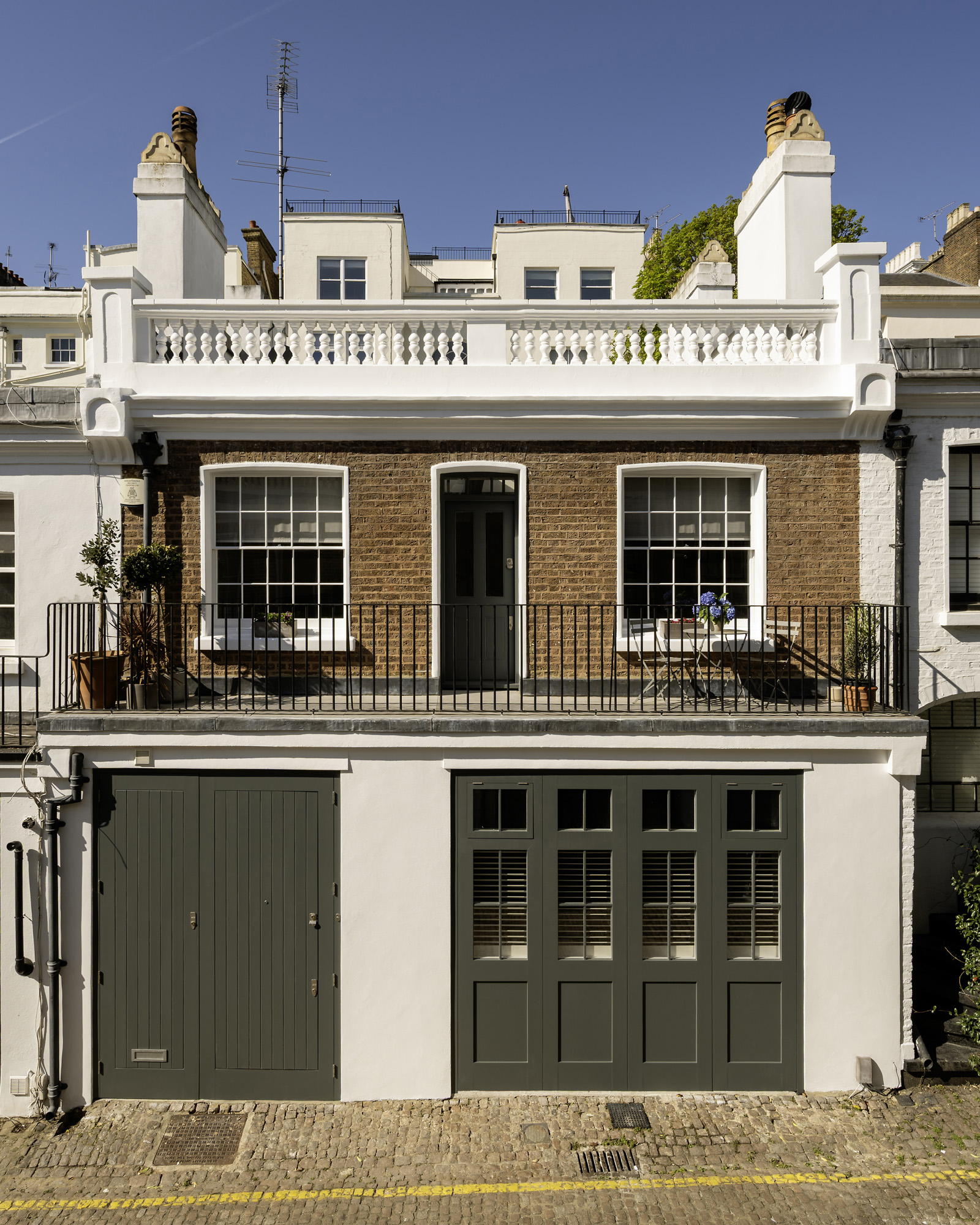 DN-Holland-Park-Mews-House-For-Sale-Holland-Park-Mews-32_Lo