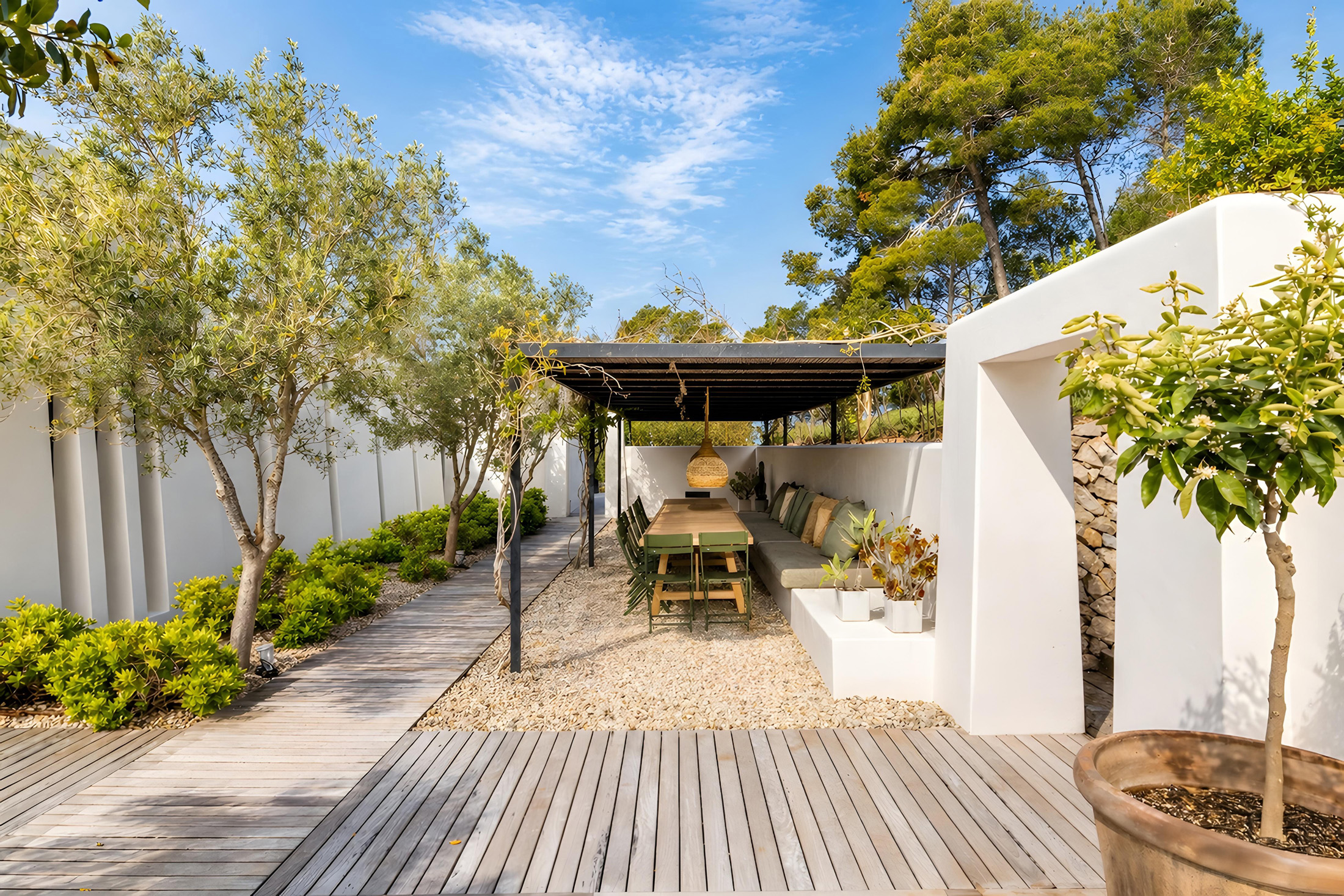 DN-Ibiza-Luxury-Villa-For-Rent-Can-Santora-7