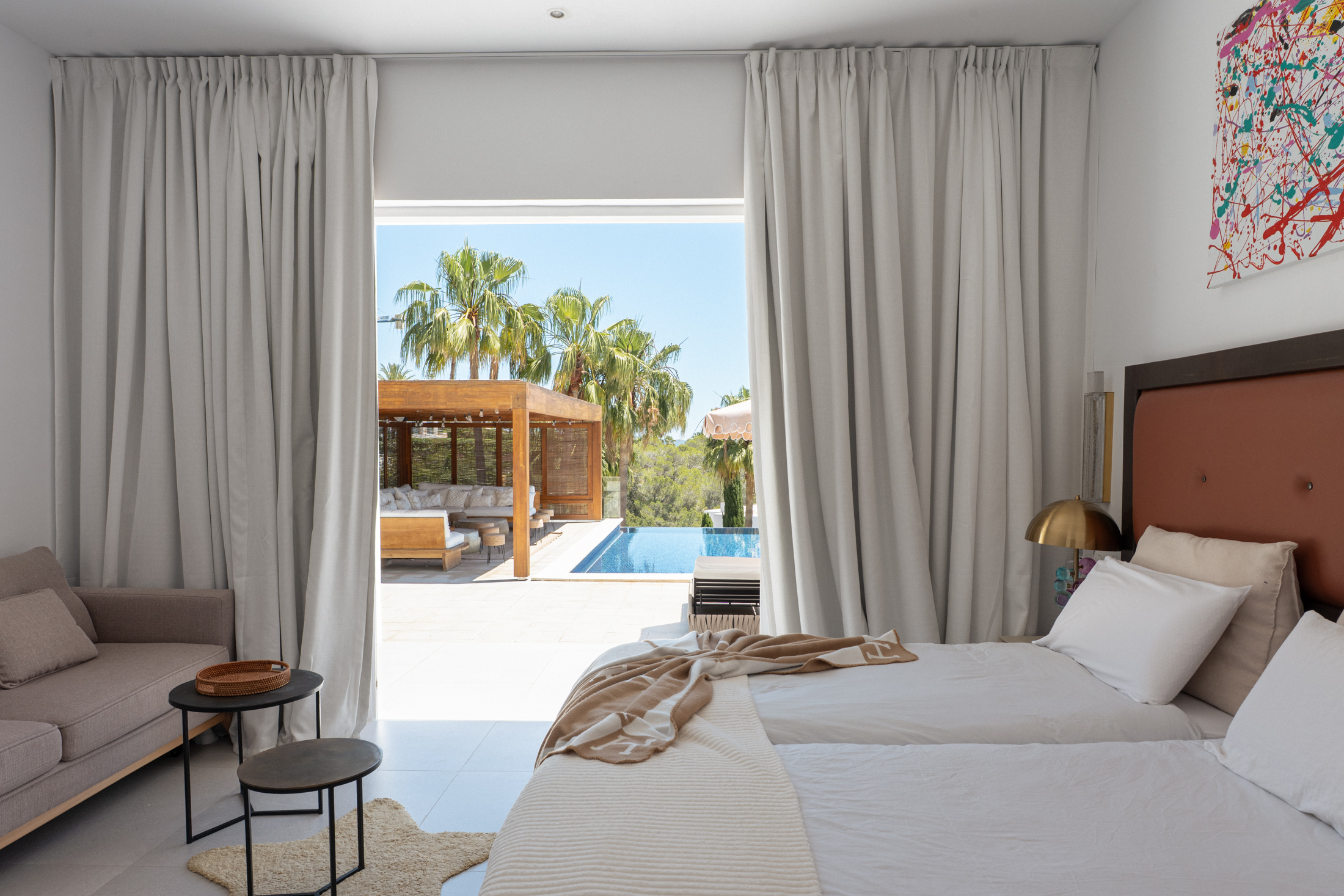 DN-Ibiza-Luxury-Villa-For-Rent-Can-Santos (19)