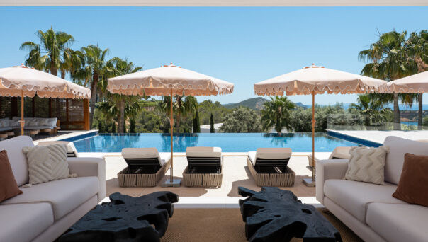 DN-Ibiza-Luxury-Villa-For-Rent-Can-Santos-(23)-edit
