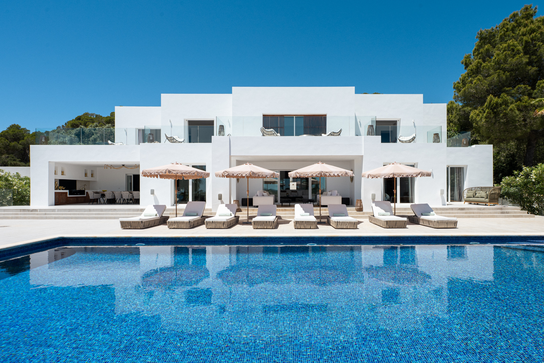 DN-Ibiza-Luxury-Villa-For-Rent-Can-Santos (31)