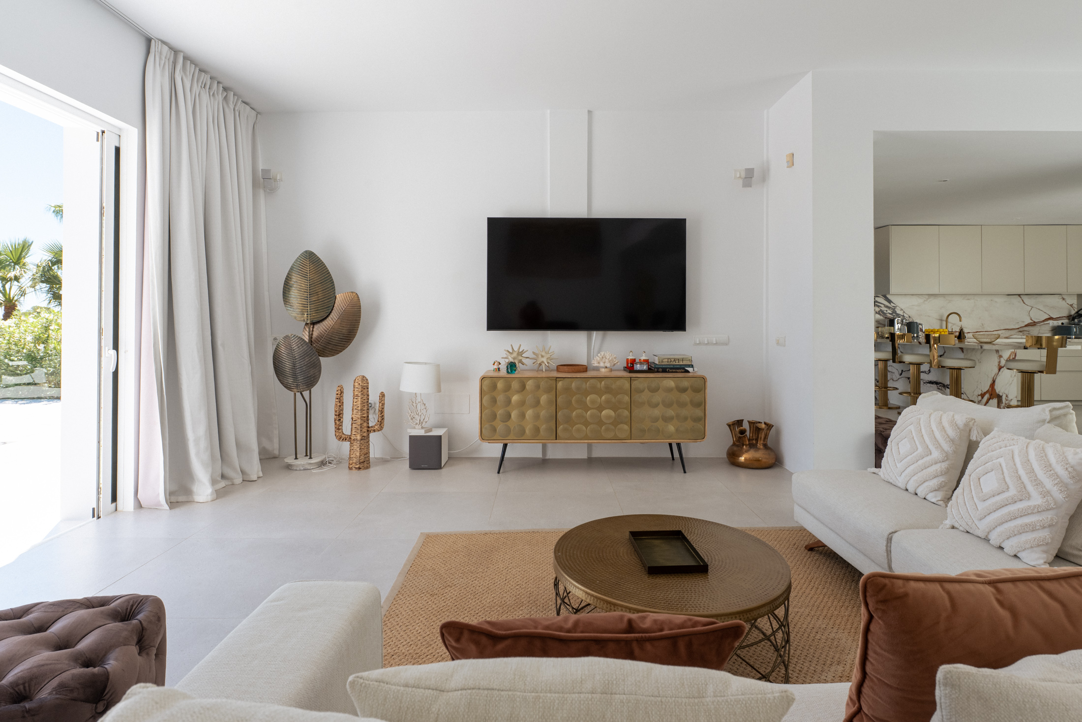 DN-Ibiza-Luxury-Villa-For-Rent-Can-Santos (49)