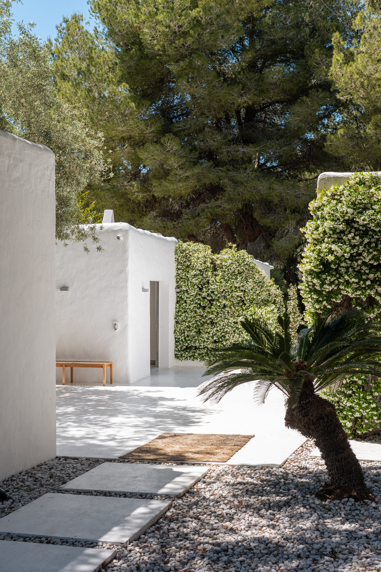 DN-Ibiza-Luxury-Villa-For-Rent-Can-Sonora-South-West (40)