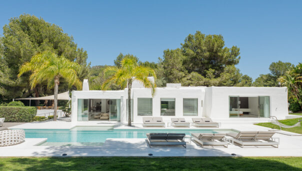 DN-Ibiza-Luxury-Villa-For-Rent-Can-Sonora-South-West (42)