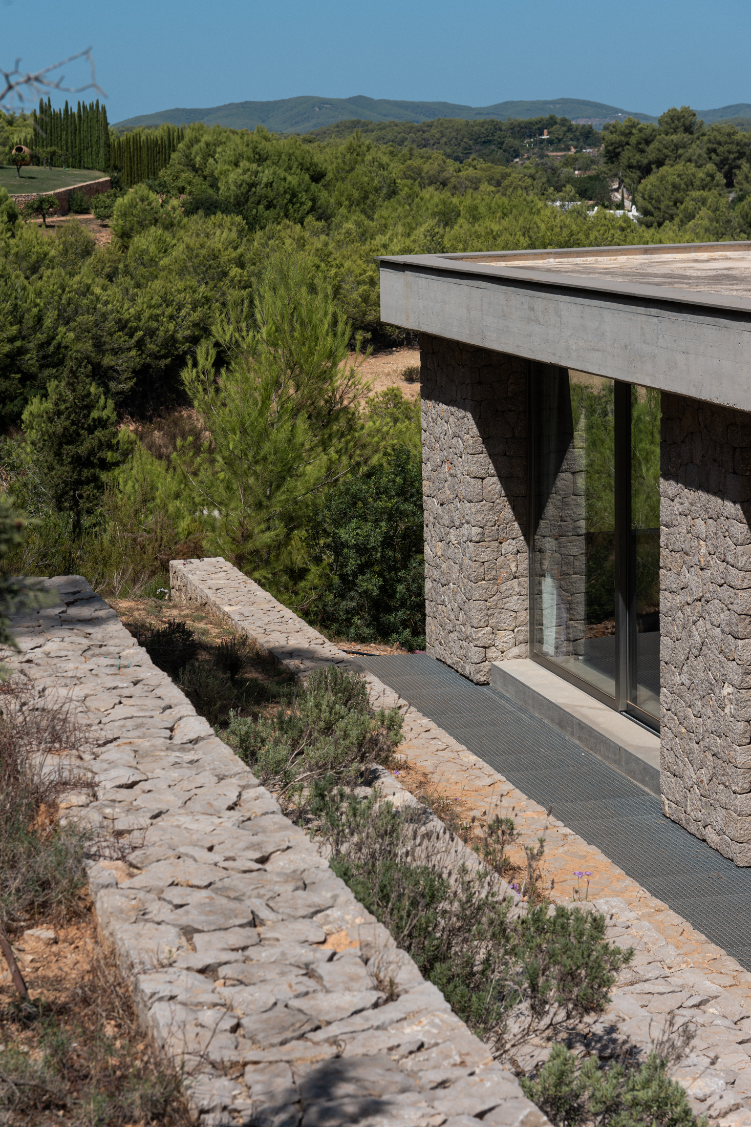 DN-Ibiza-Luxury-Villa-For-Sale-Can-Furnet-Aurea (34)