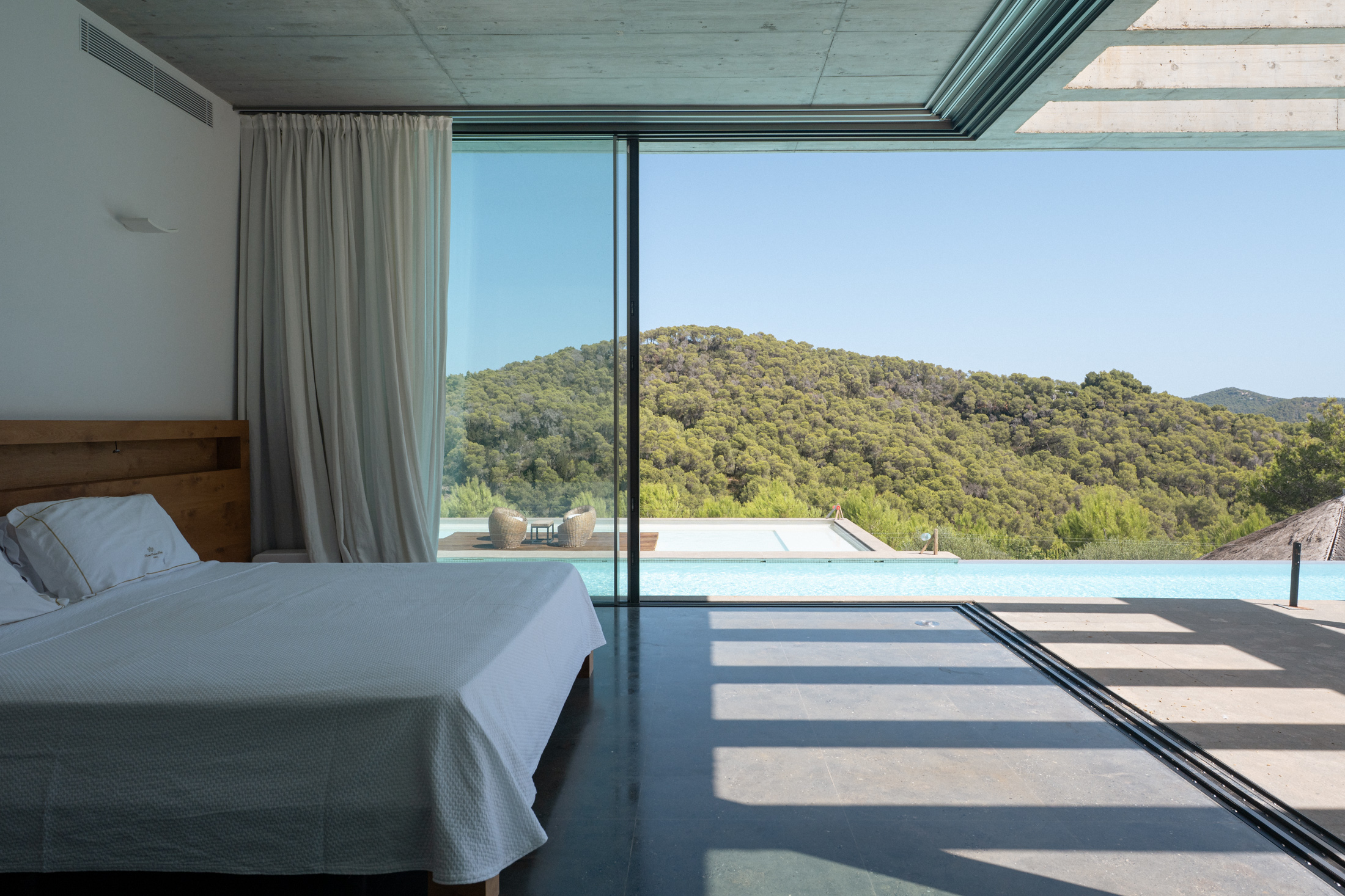 DN-Ibiza-Luxury-Villa-For-Sale-Can-Furnet-Aurea (8)
