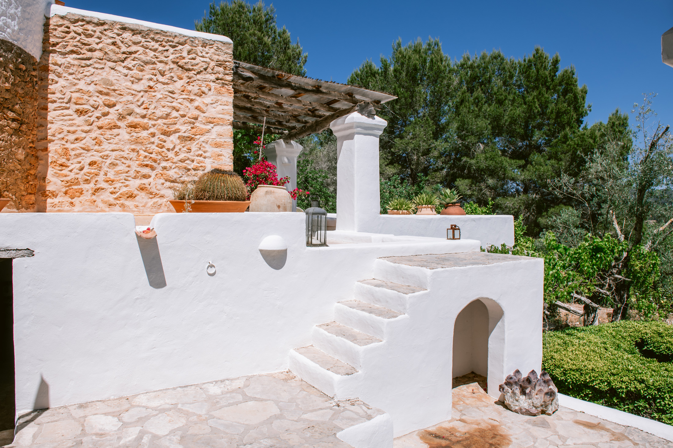 DN-Ibiza-Luxury-Villa-For-Sale-Casals-San-Mateo (103)