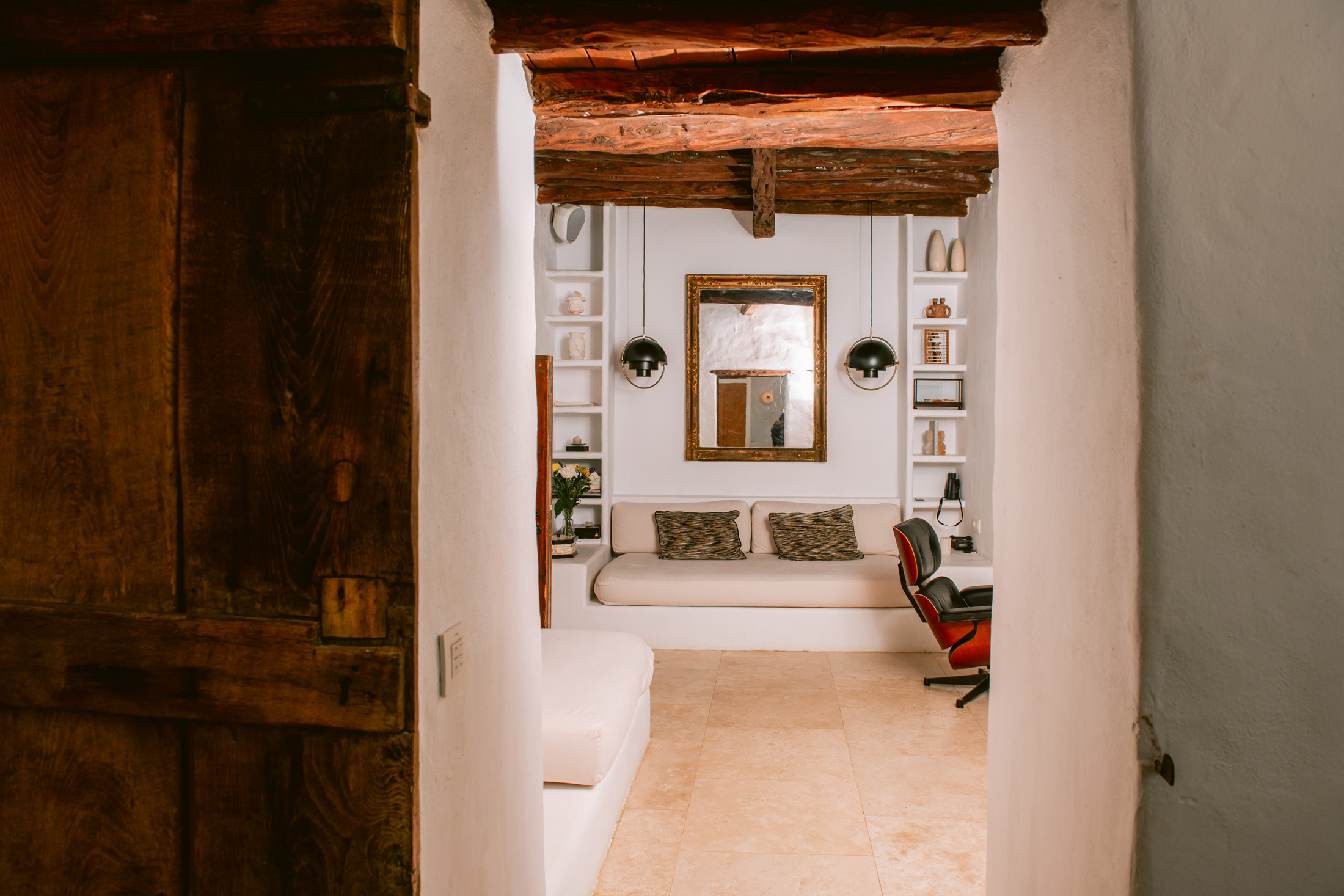 DN-Ibiza-Luxury-Villa-For-Sale-Casals-San-Mateo (56)