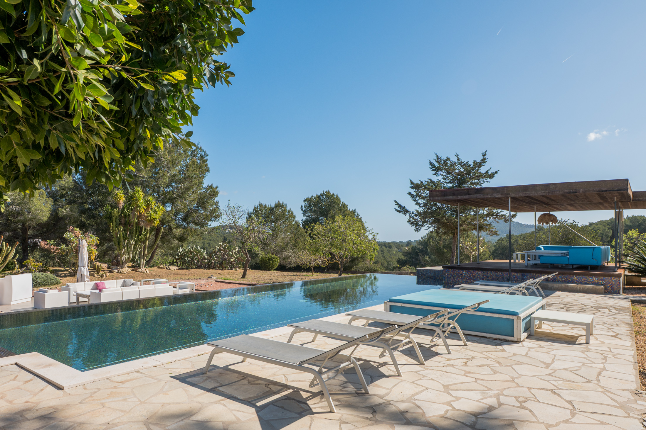 DN-Ibiza-Luxury-Villa-For-Sale-Finca-Jardin-Cala-Llonga (3)