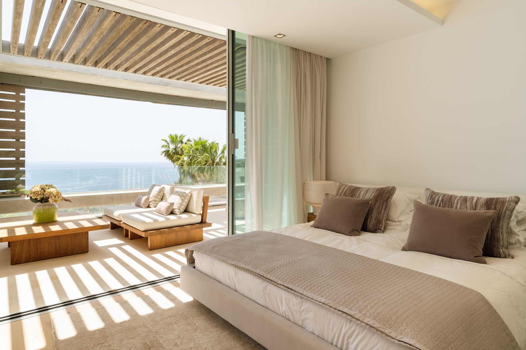 DN-Ibiza-Luxury-Villa-For-Sale-Pearl-Roca-Llisa (4)