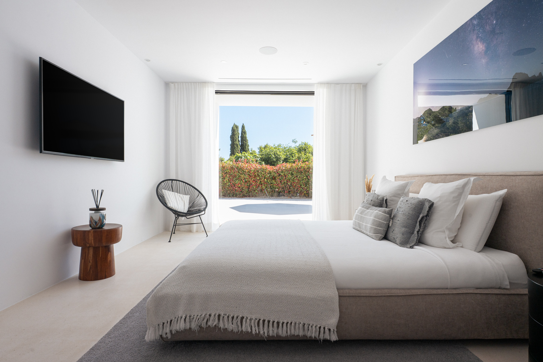 DN-Ibiza-Luxury-Villa-Laguna-For-Rent- South-East (14)