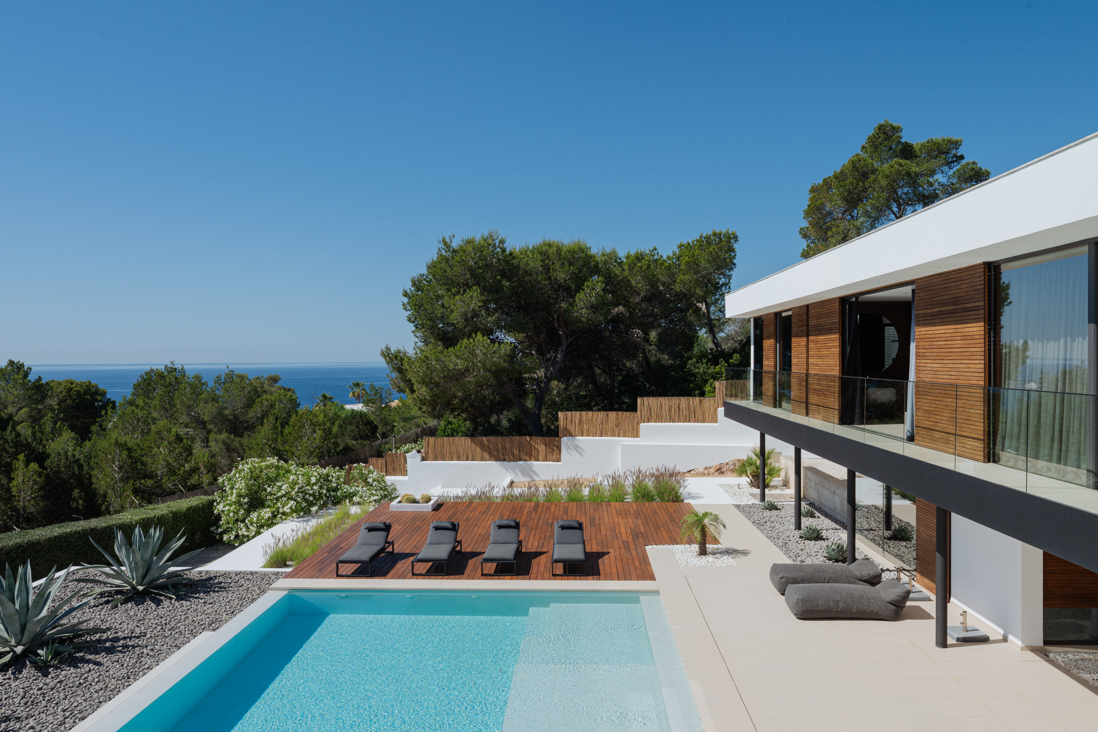 DN-Ibiza-Luxury-Villa-Luna-For-Rent-Es-Cubells (32) – Copy