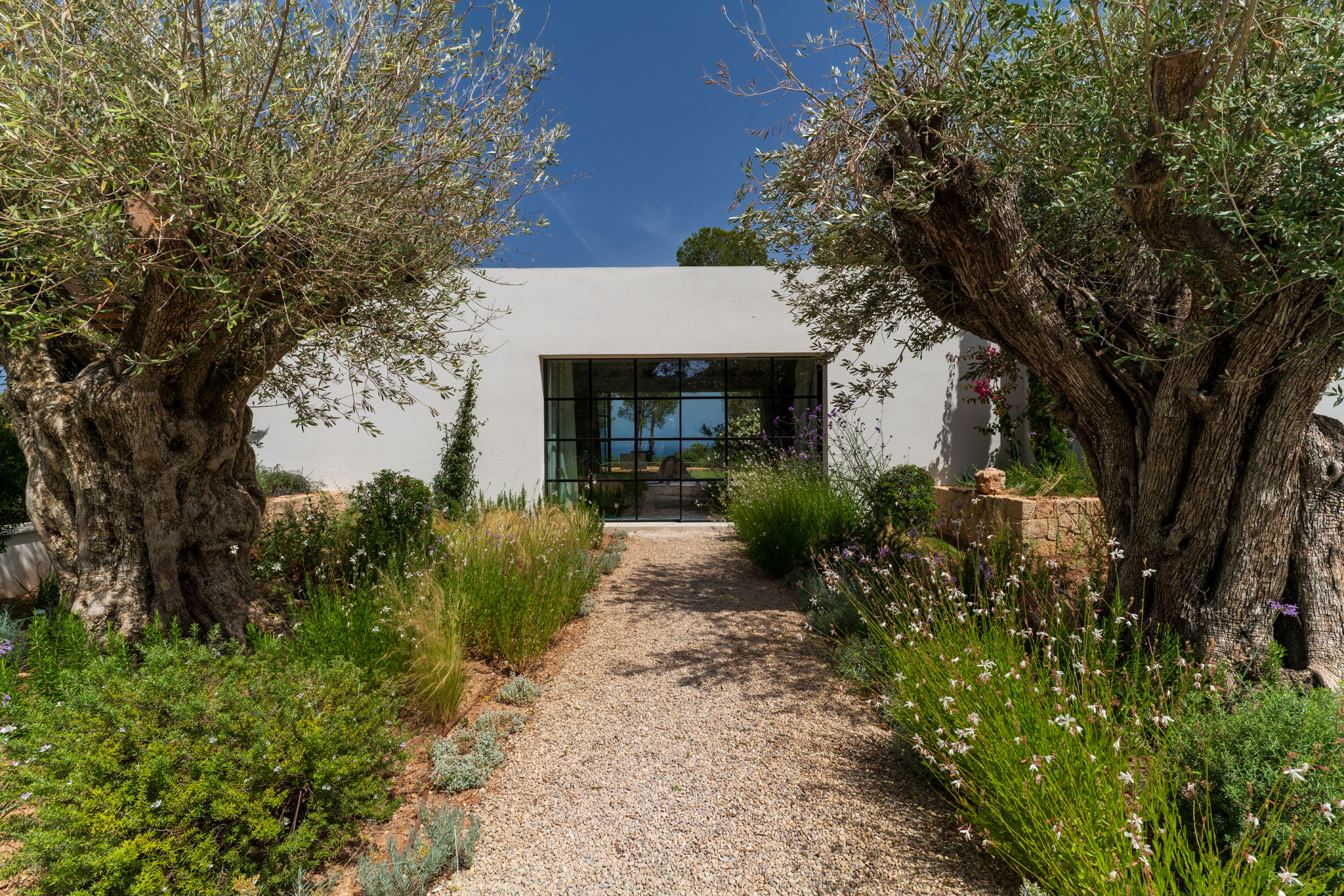 DN-Ibiza-Villa-For-Rent-Atalaya-South-East (35)