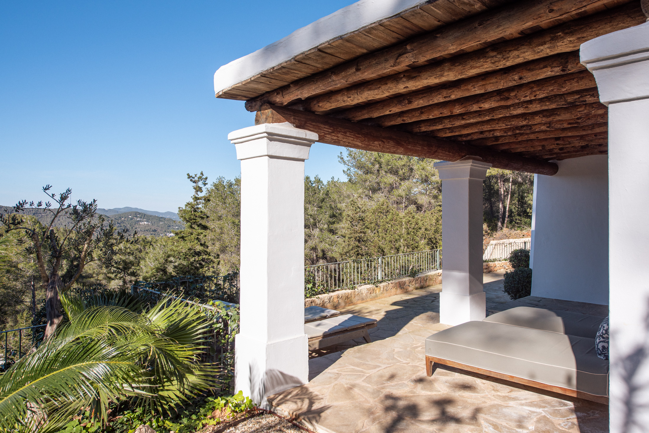 DN-Ibiza-Villa-For-Sale-South-Sea-Views-Spyglass (3)