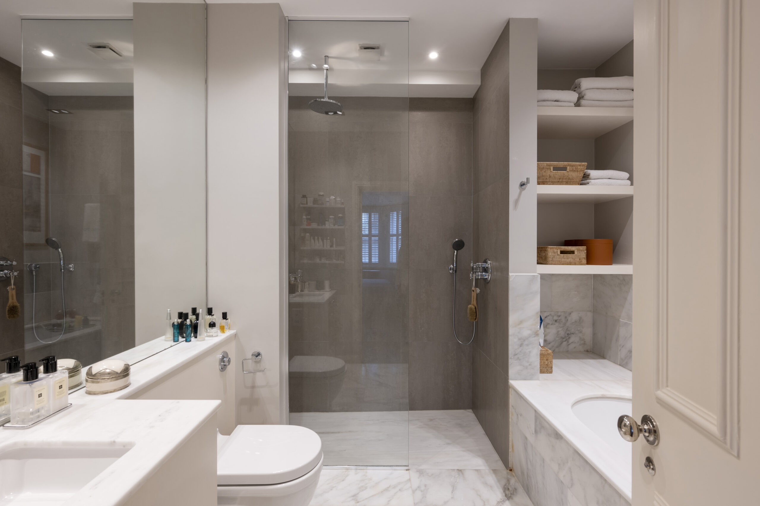 DN-LGF-Notting-Hill-Apartment-For-Rent- Oxford-Gardens-26_Lo