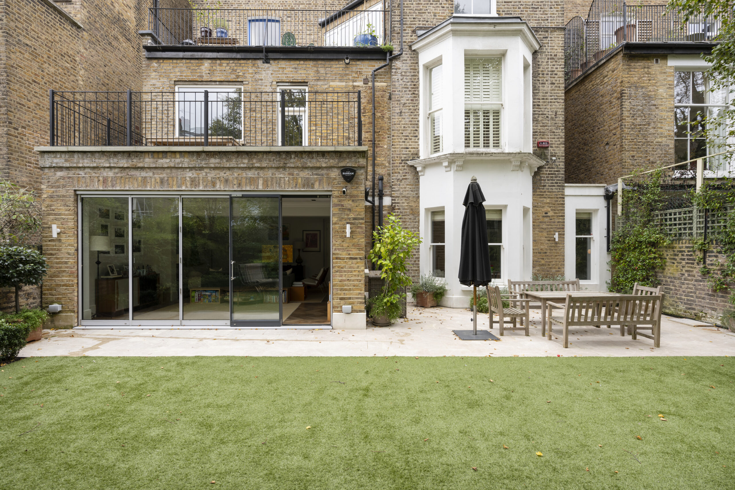 DN-LGF-Notting-Hill-Apartment-For-Rent- Oxford-Gardens-8_Lo
