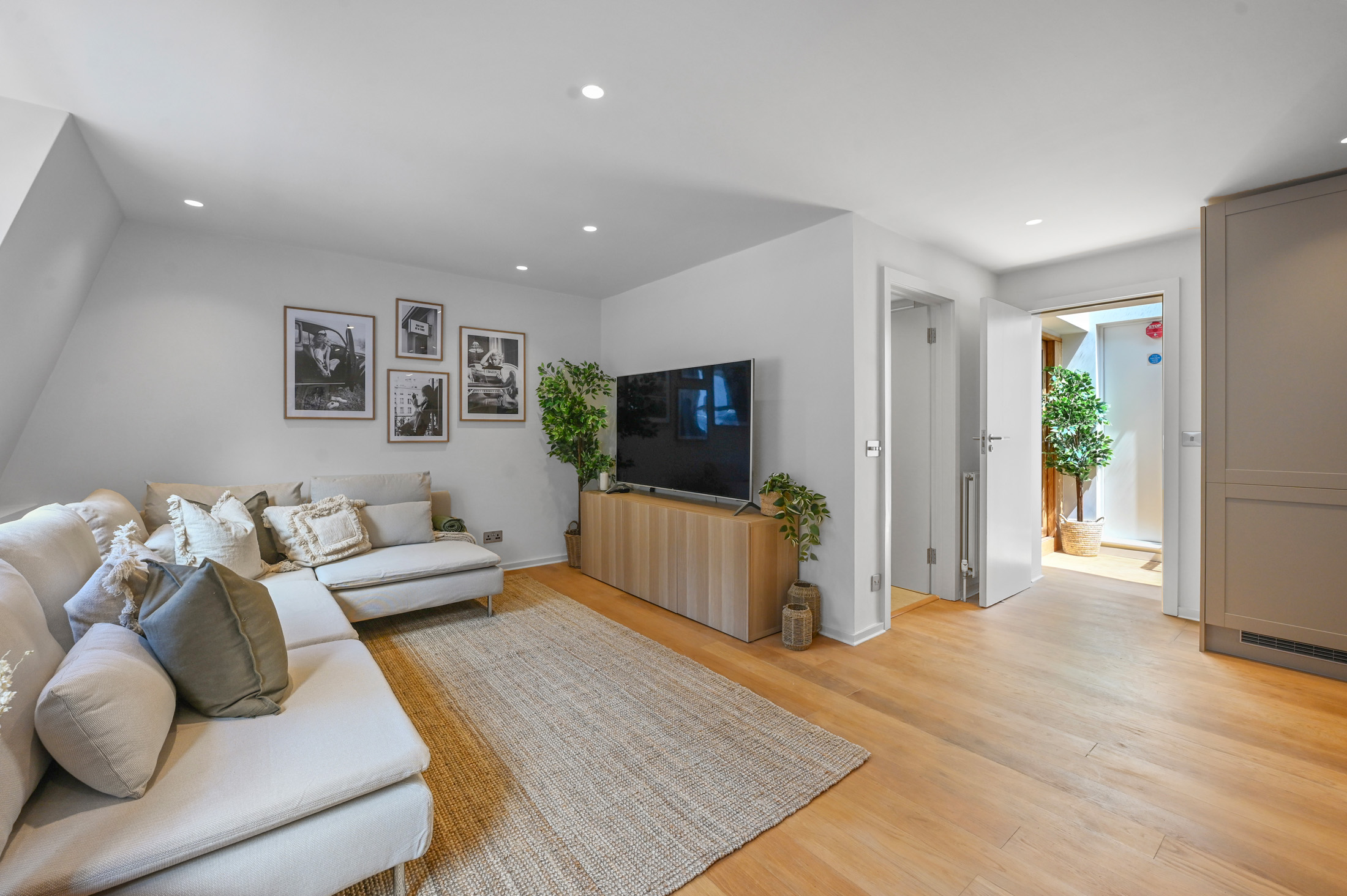 DN-London-House-For-Rent-Notting-Hill-Bingham-Place (3)