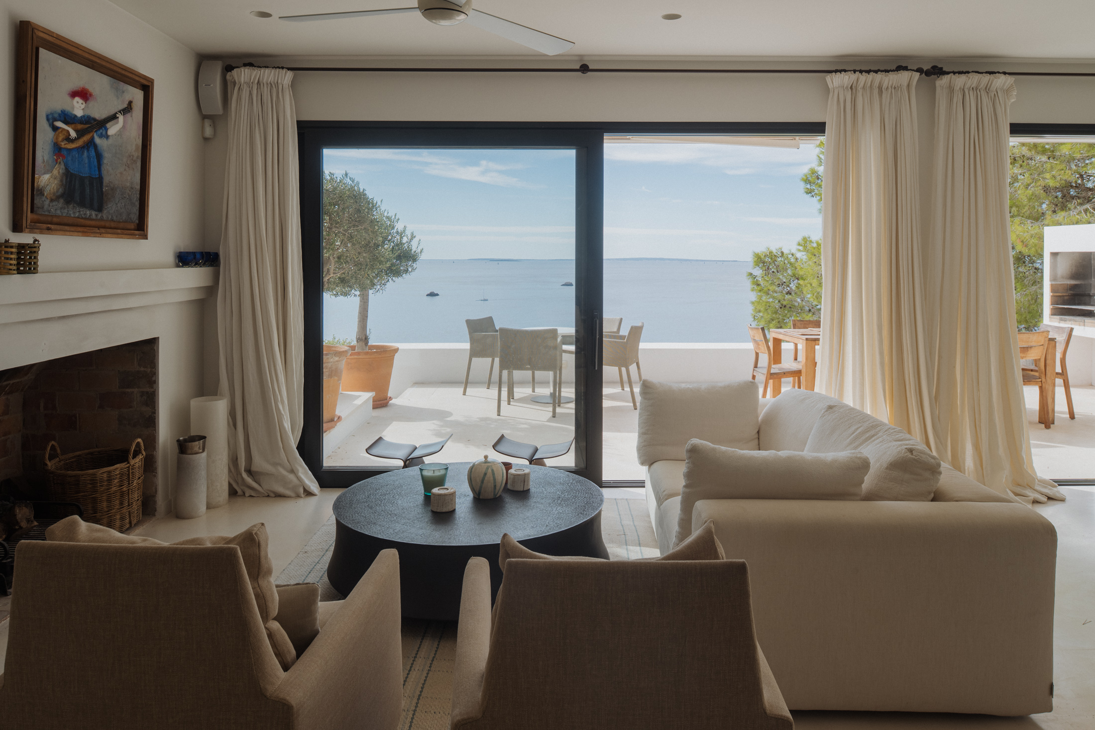 DN-Luxury-Ibiza-Villa-For-Sale-Casa-Mediterraneo-Roca-Llisa (14)