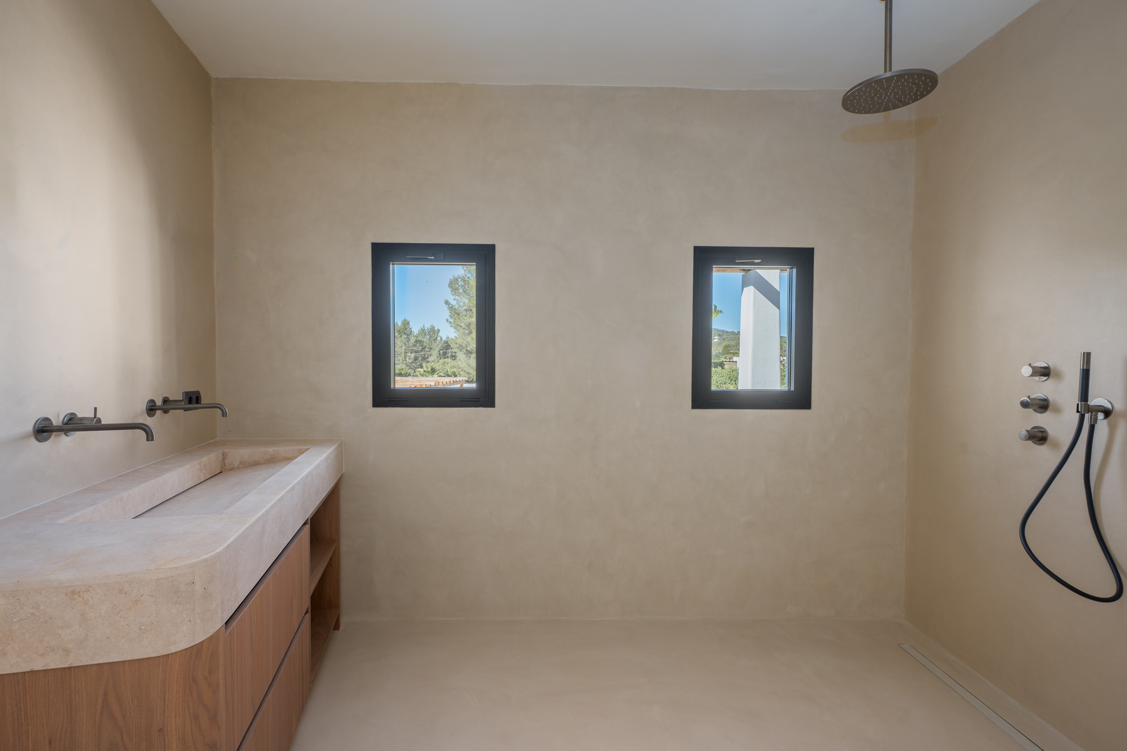 DN-Luxury-Ibiza-Villa-For-Sale-North-East-Coast (17)